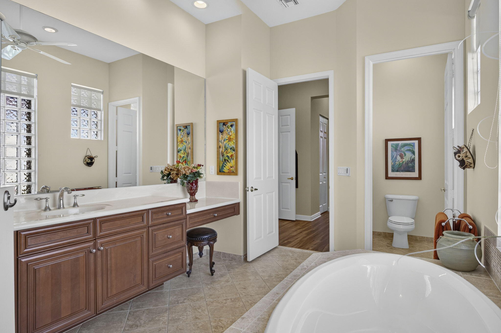 9902 Via Elegante Property Photo 29