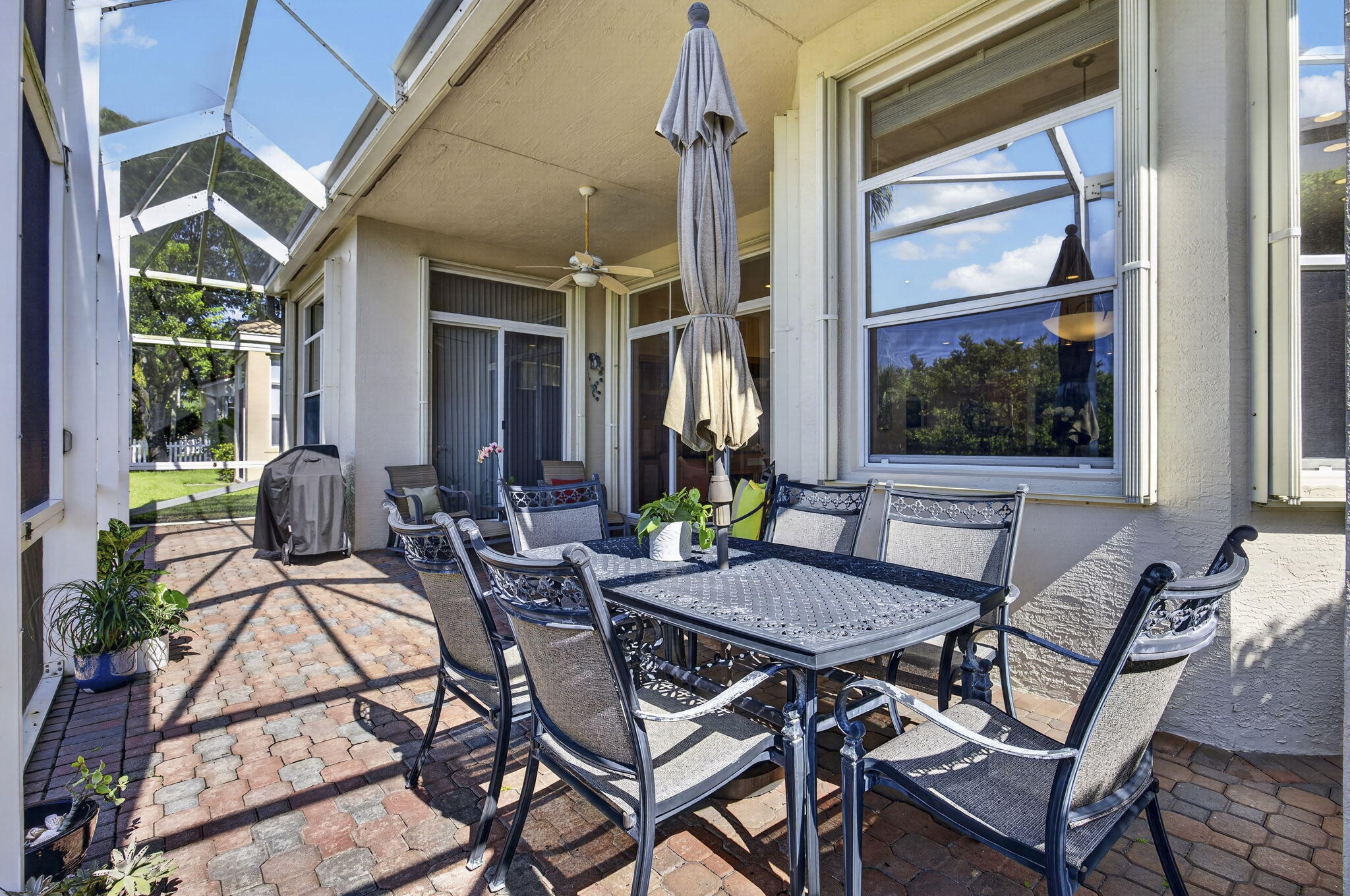 9902 Via Elegante Property Photo 44