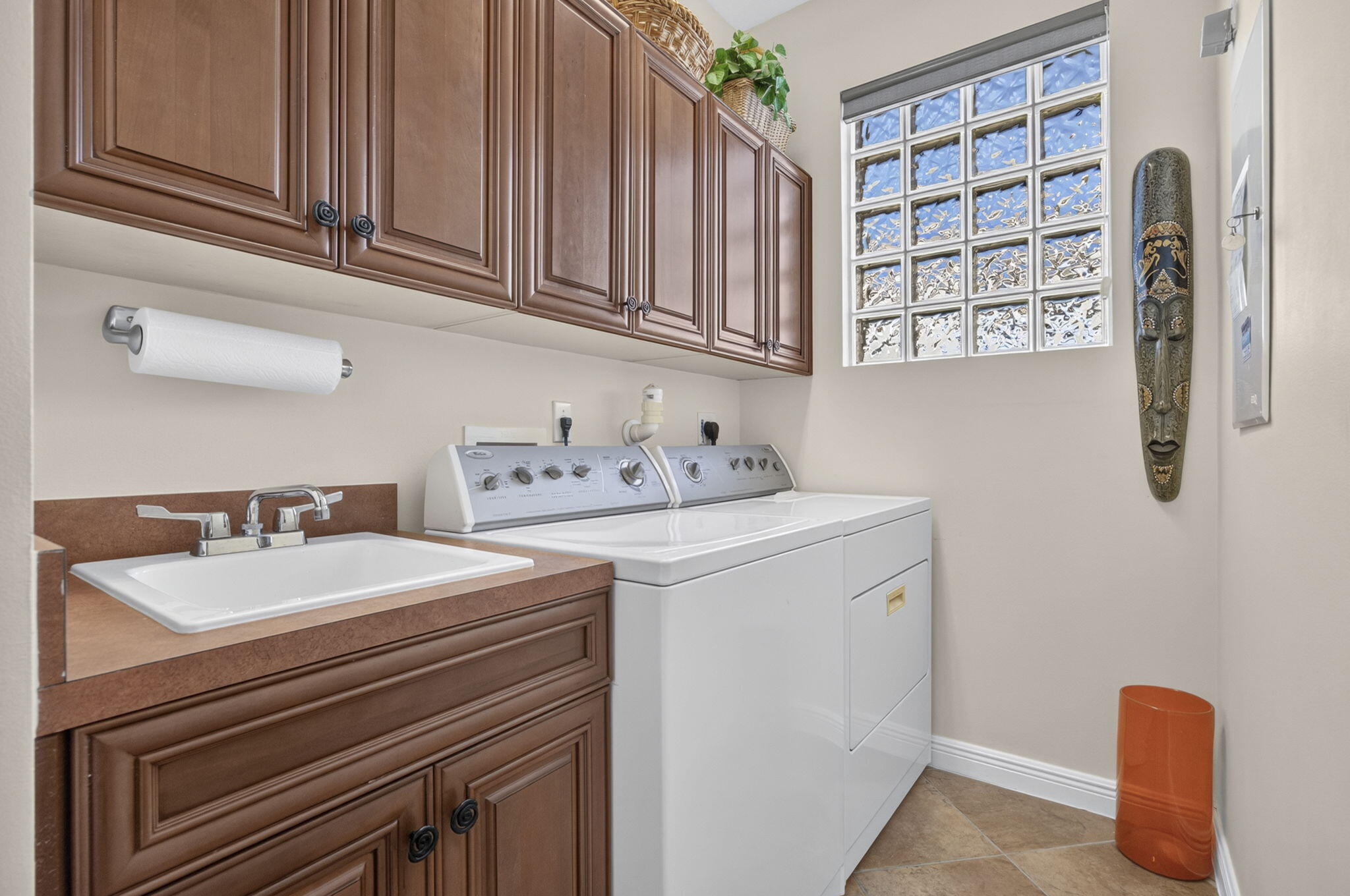 9902 Via Elegante Property Photo 45