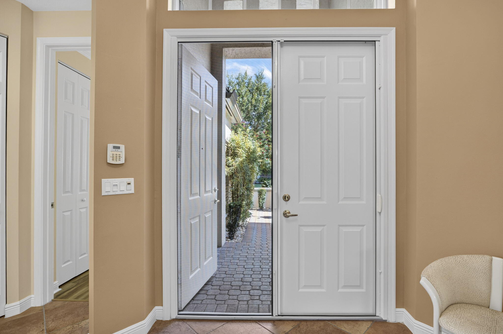 9902 Via Elegante Property Photo 47