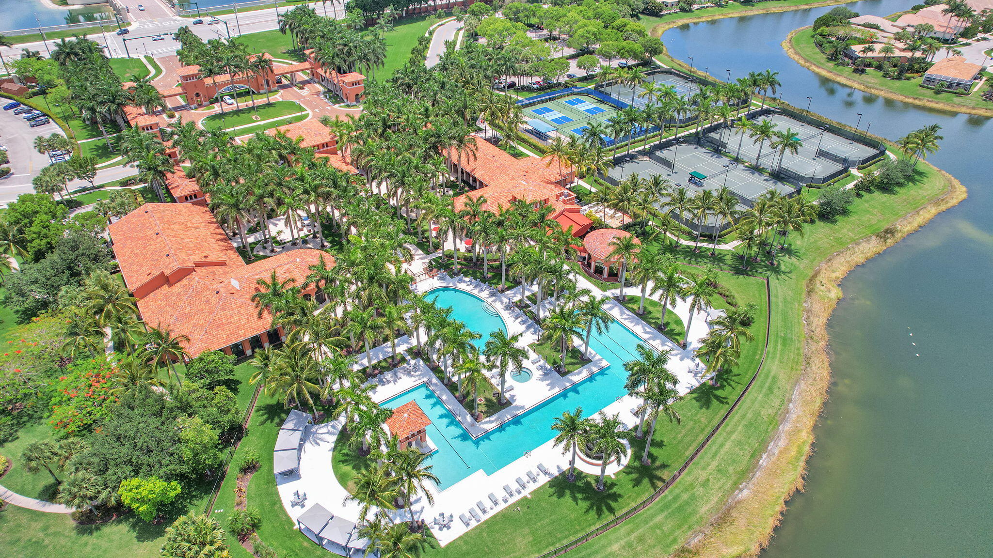 9902 Via Elegante Property Photo 75