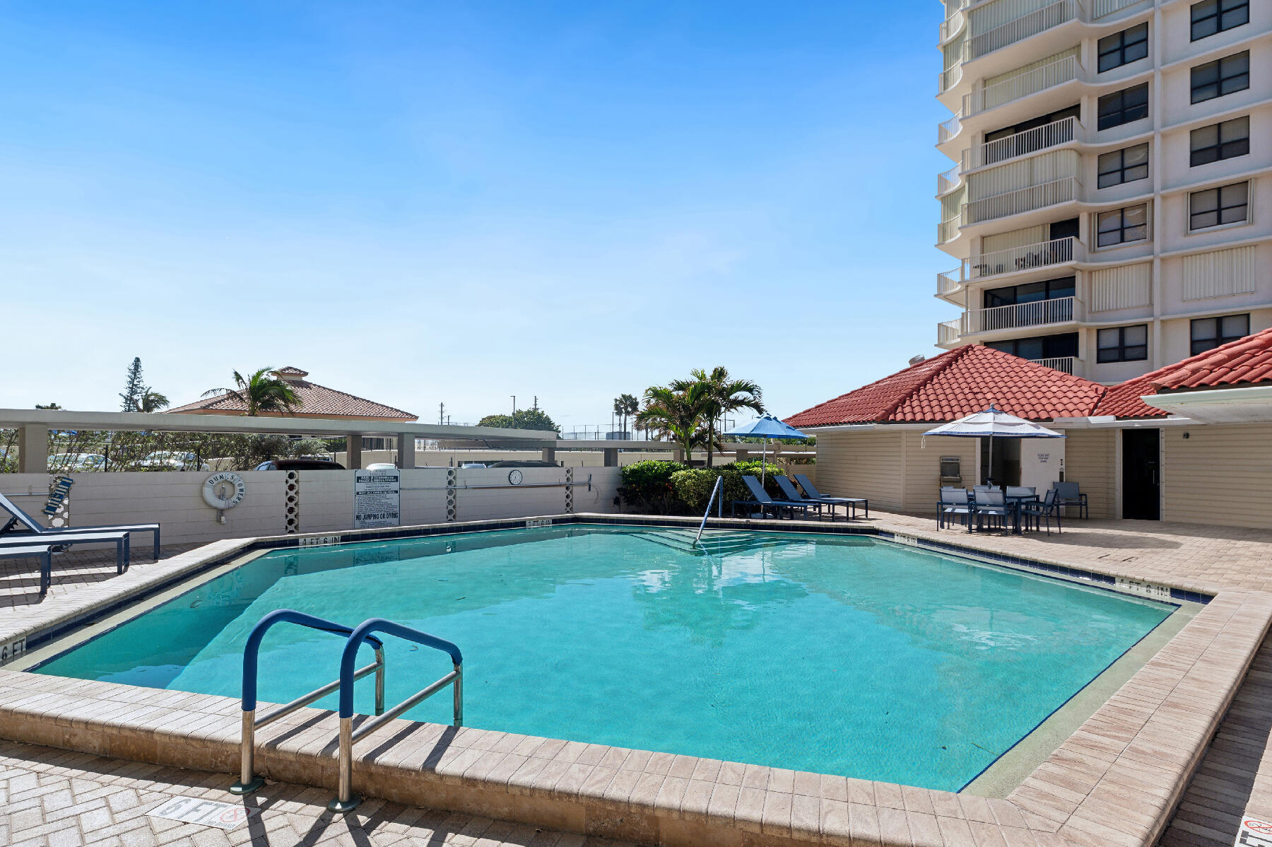 5480 N Ocean Drive B7c Property Photo 19