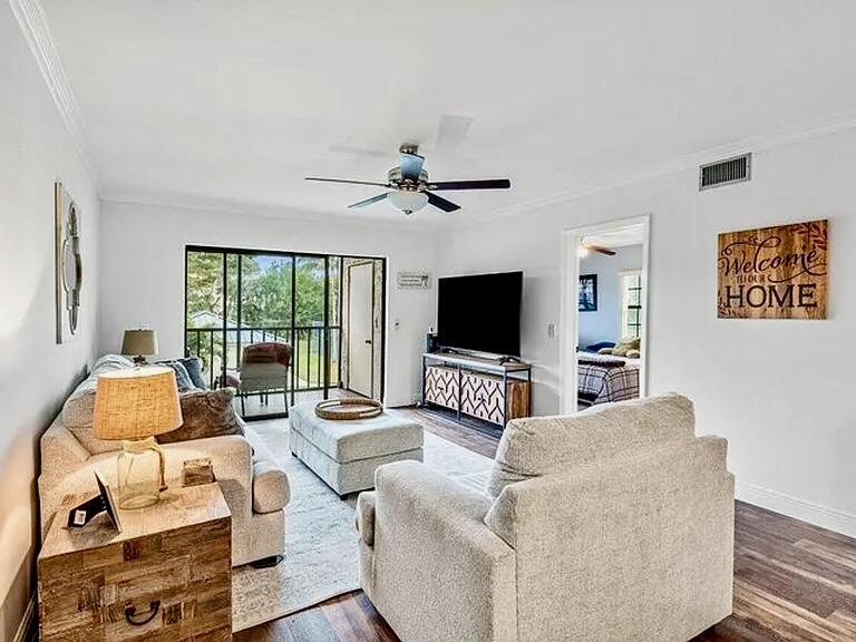 3118 Florida 206-b Property Photo 7