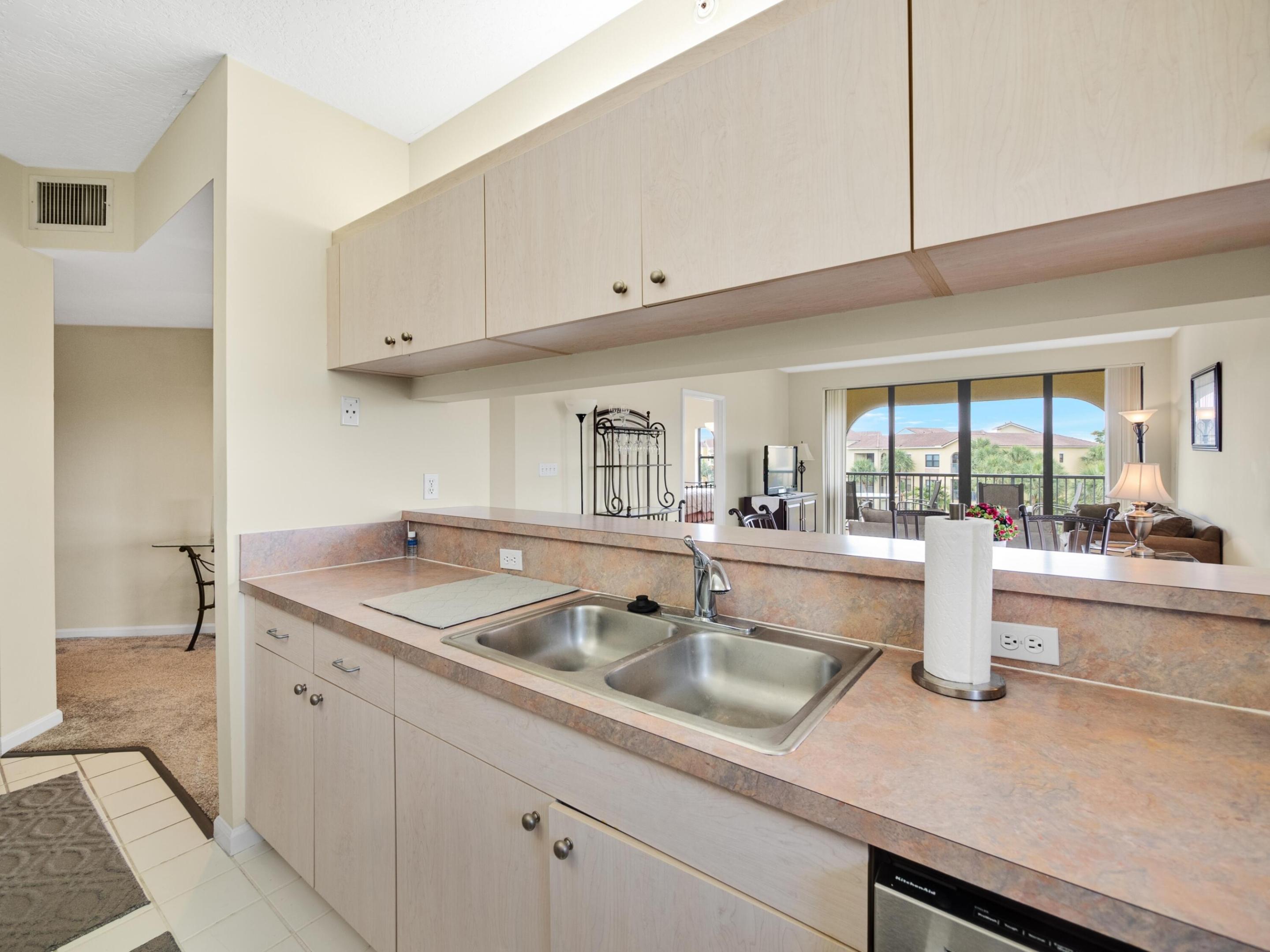 200 Uno Lago Drive 405 Property Photo 16