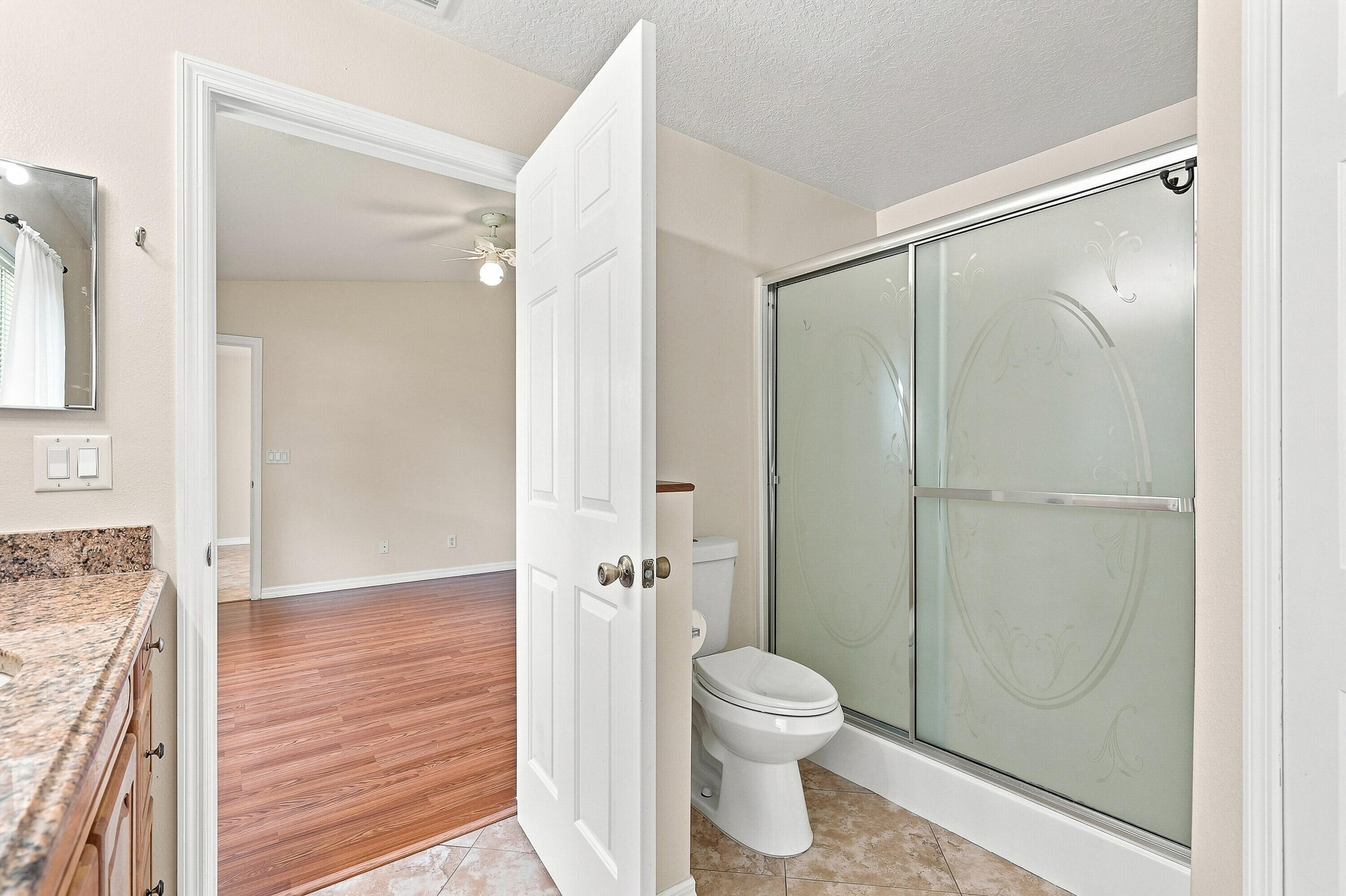 815 Greenleaf Circle Property Photo 19
