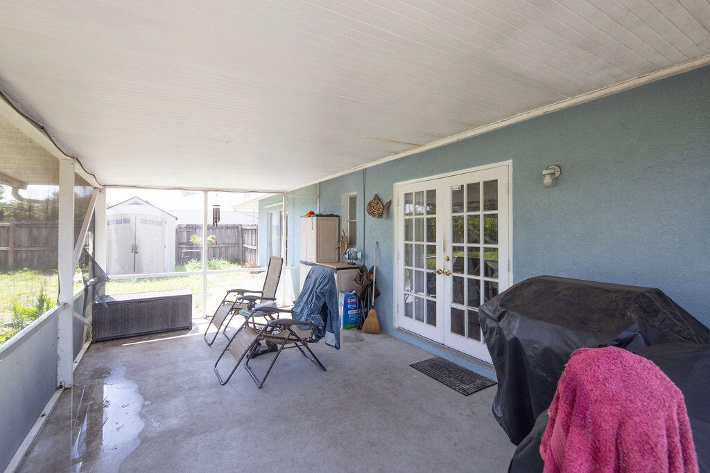 1337 Se Roanoke Street Property Photo 25