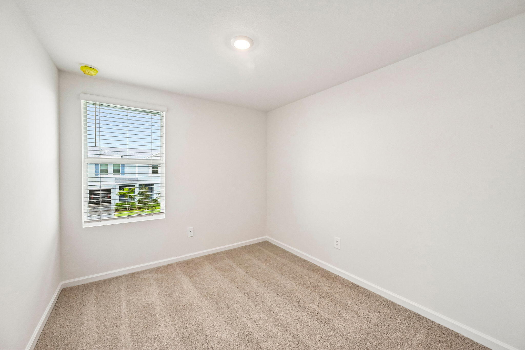 646 Salisbury Circle Property Photo 19