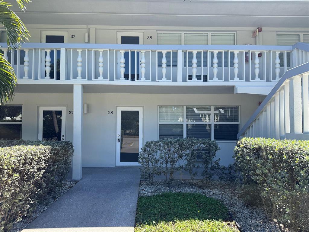 28 Ventnor B Drive Property Photo 3