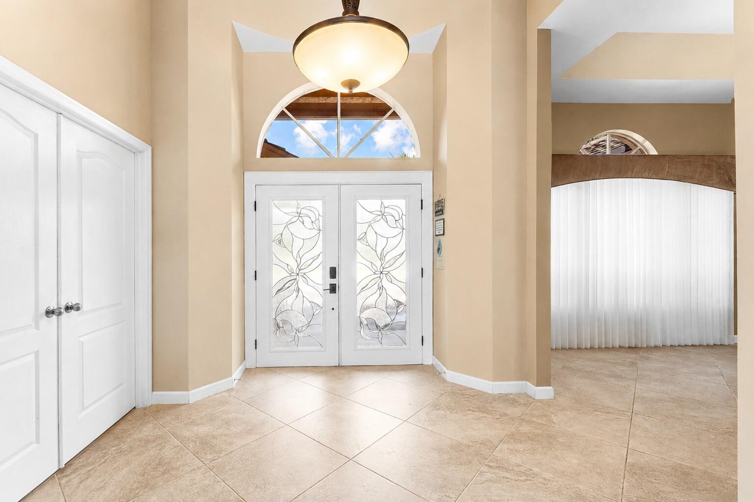 4084 Sw Gleneagle Circle Property Photo 3