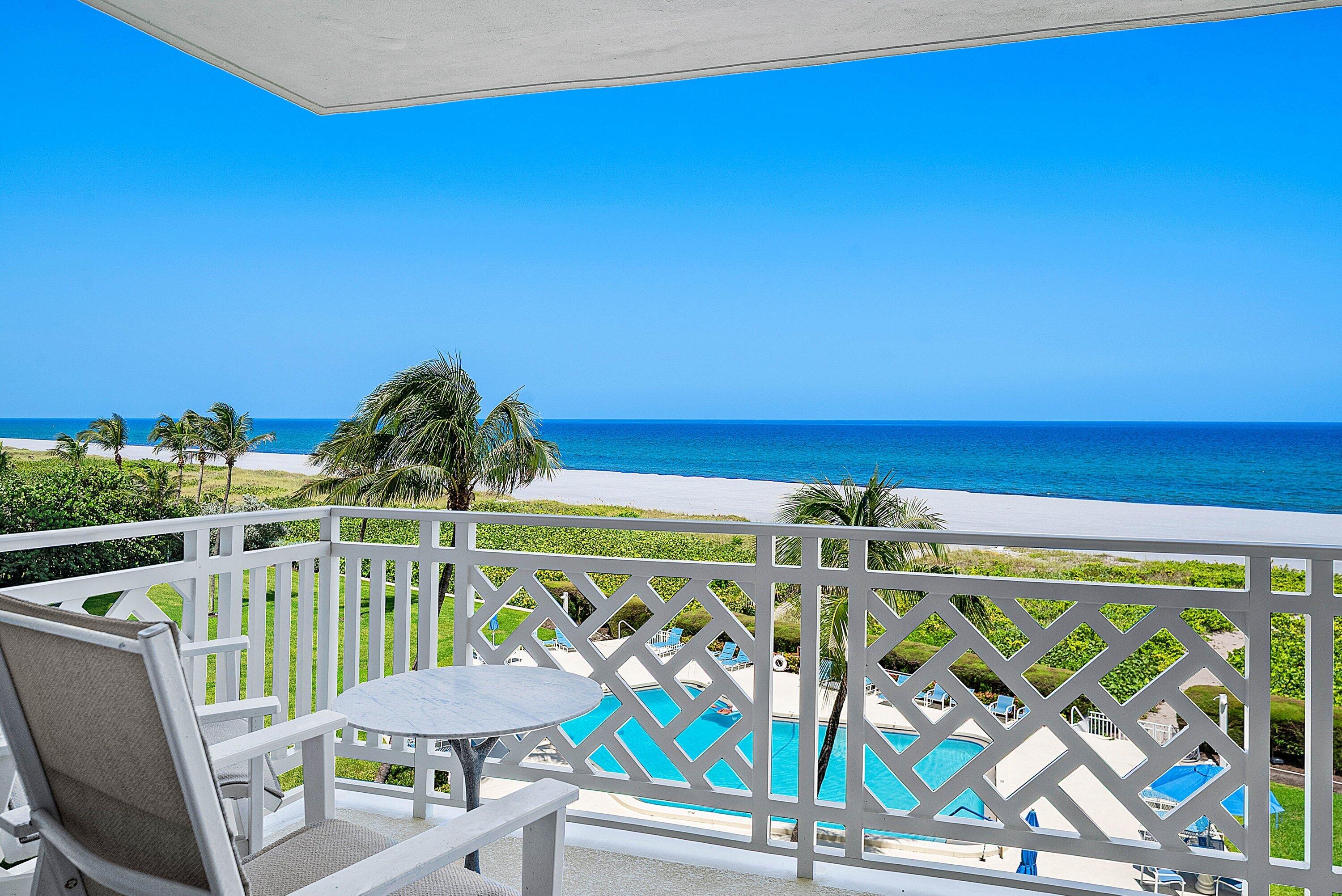 1225 S Ocean Boulevard 404 Property Photo 8