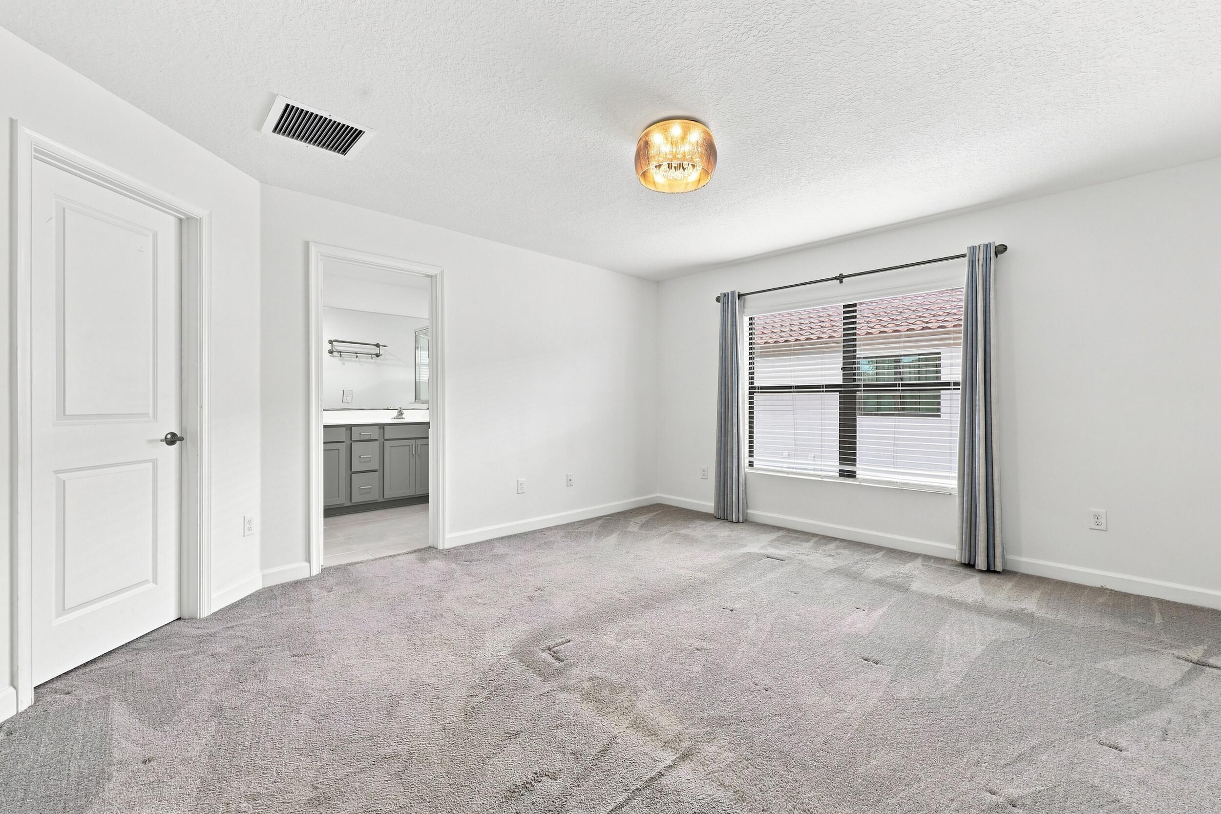 2011 Tamarind Drive Property Photo 17