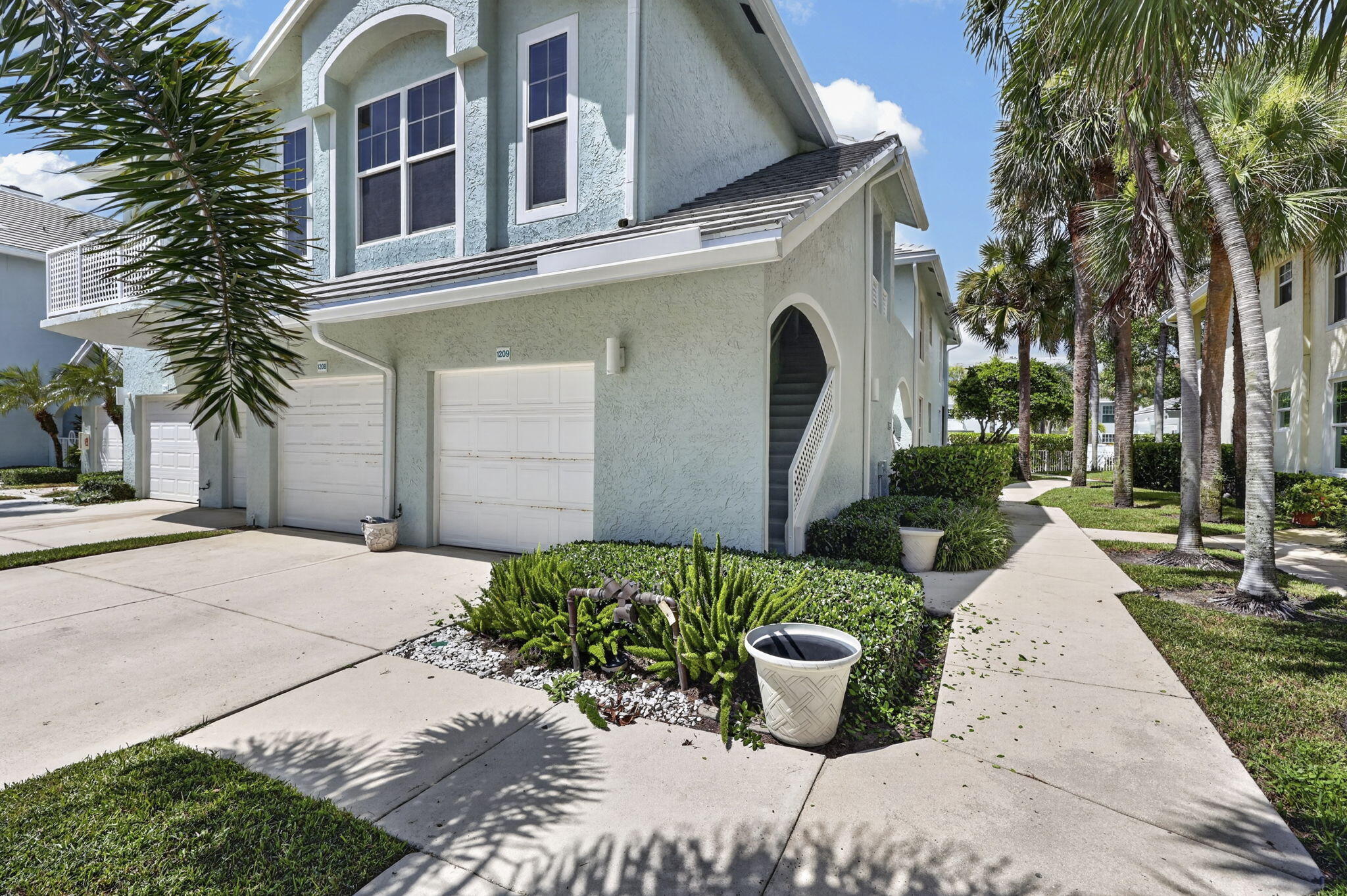 1209 Mainsail 1209 Property Photo 4
