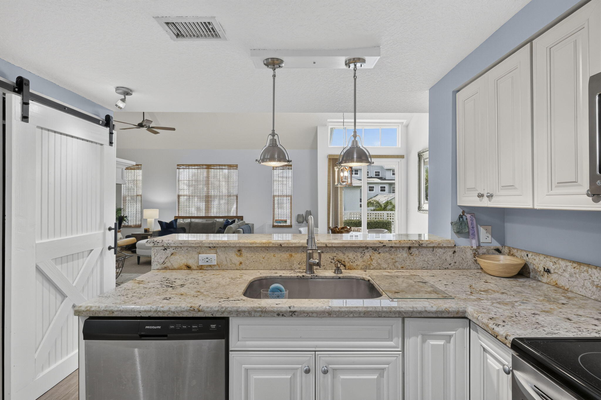 1209 Mainsail 1209 Property Photo 20