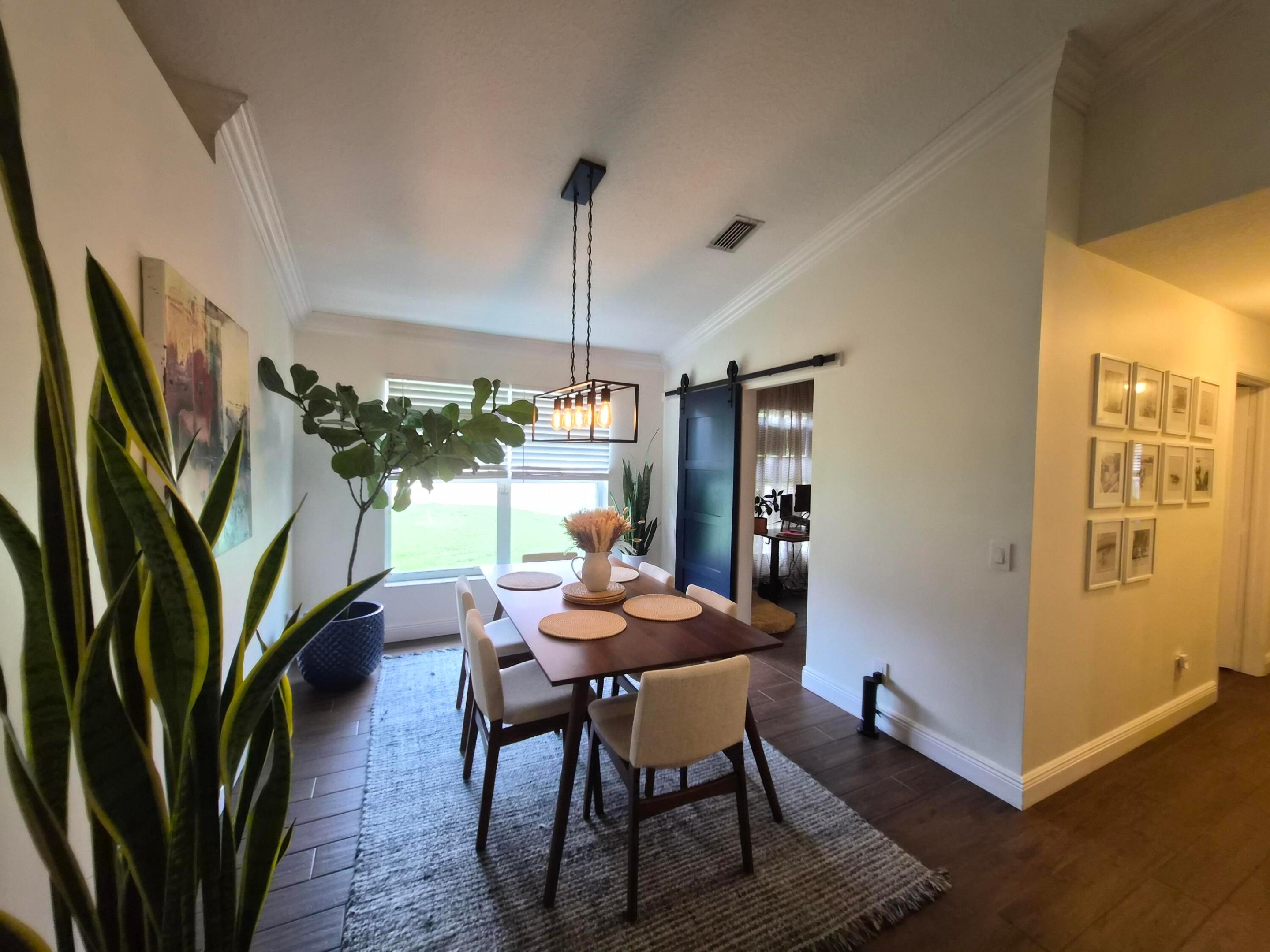 3574 Danbury Court Property Photo 12