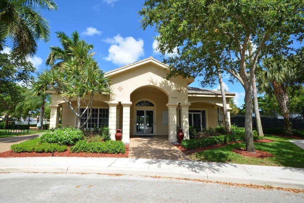 3574 Danbury Court Property Photo 40