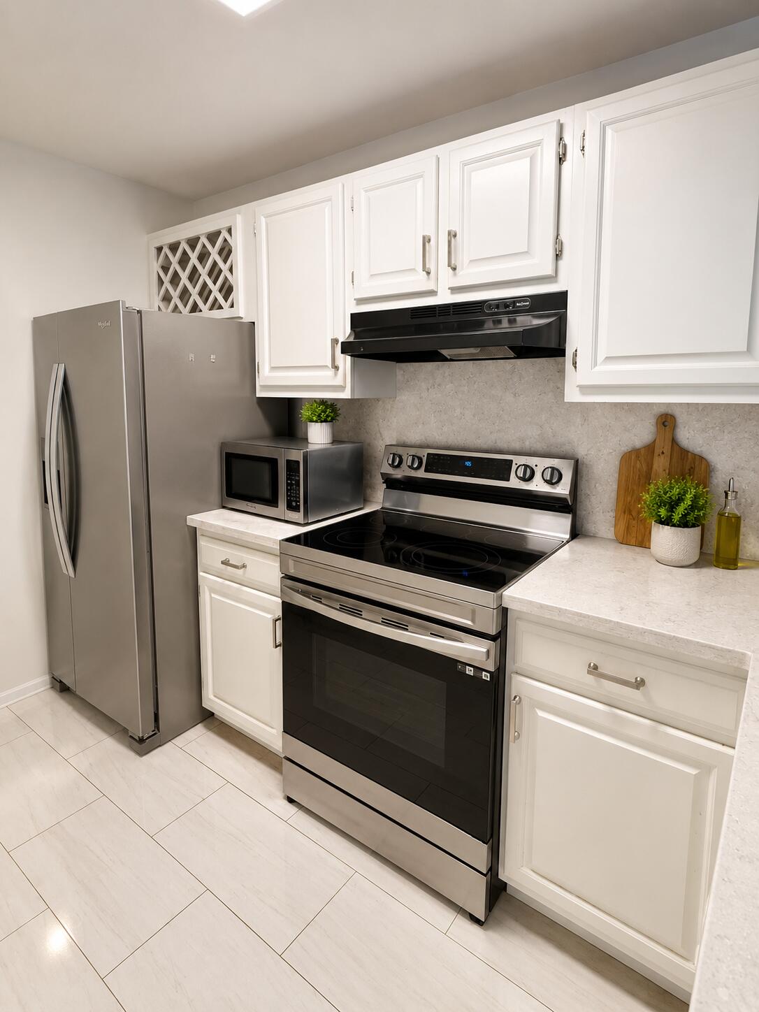 1865 Palm Cove Boulevard 9-209 Property Photo 6