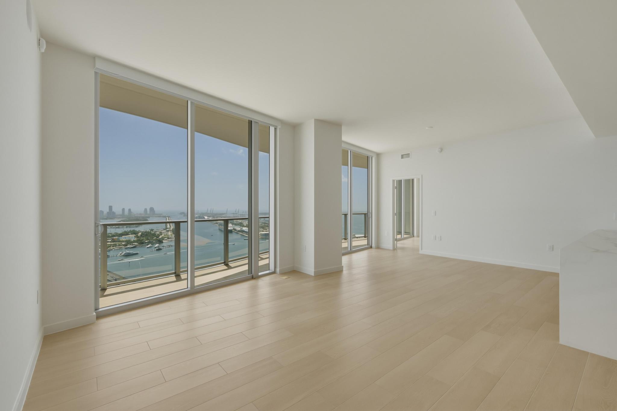 1400 Biscayne Boulevard 4304 Property Photo 5