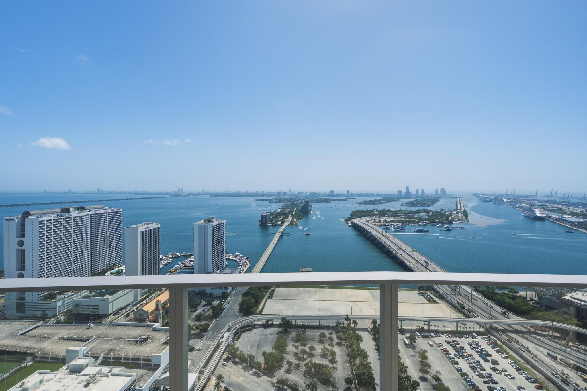 1400 Biscayne Boulevard 4304 Property Photo 12