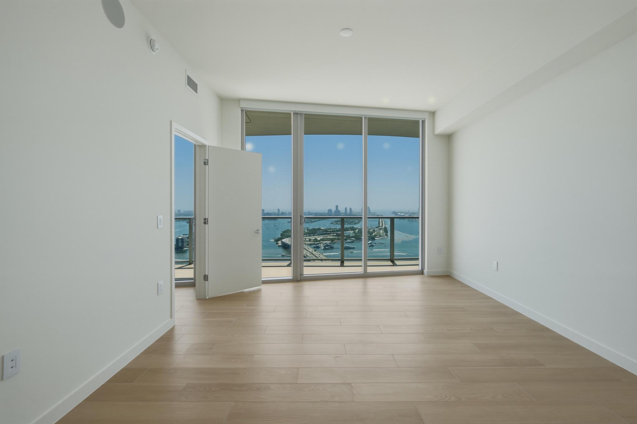 1400 Biscayne Boulevard 4304 Property Photo 13