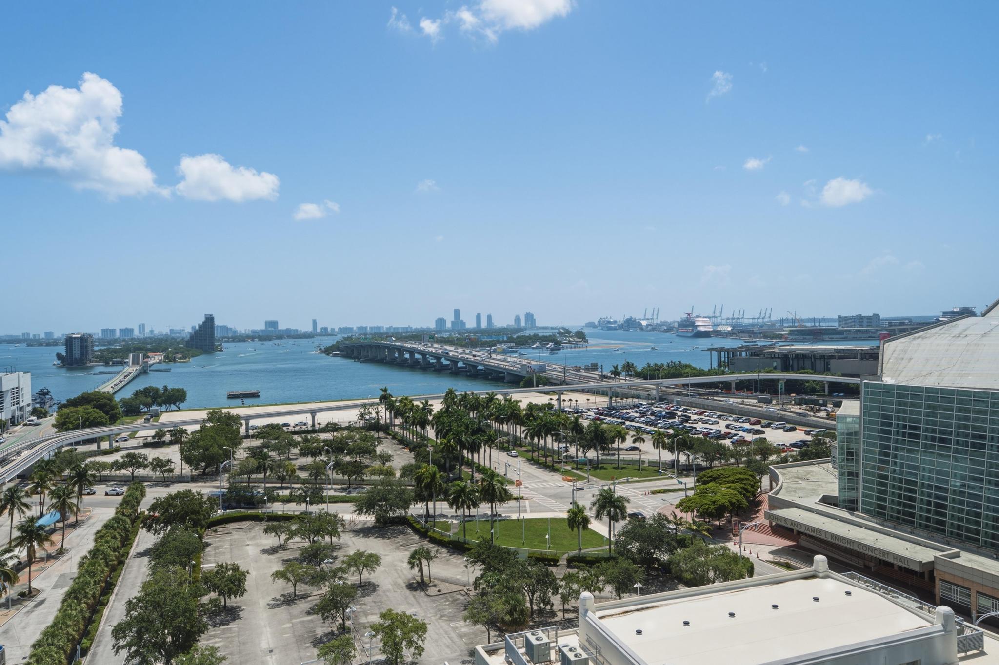 1400 Biscayne Boulevard 4304 Property Photo 58