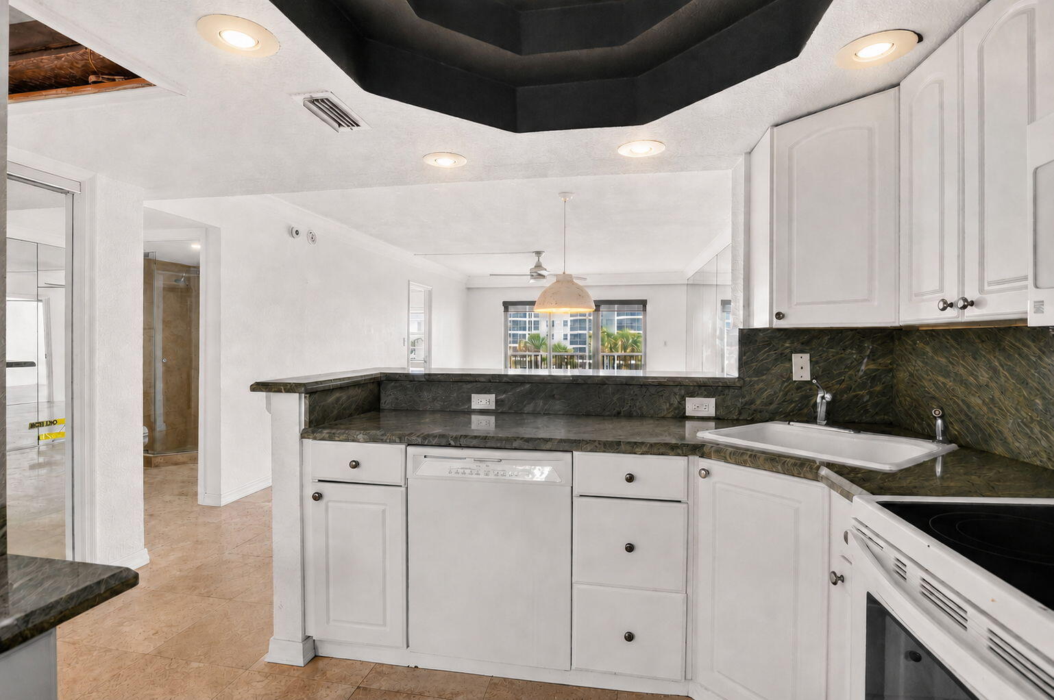 2871 N Ocean Boulevard C309 Property Photo 5