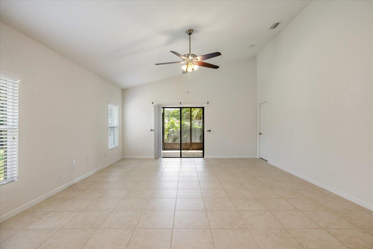 760 22nd Avenue Property Photo 18