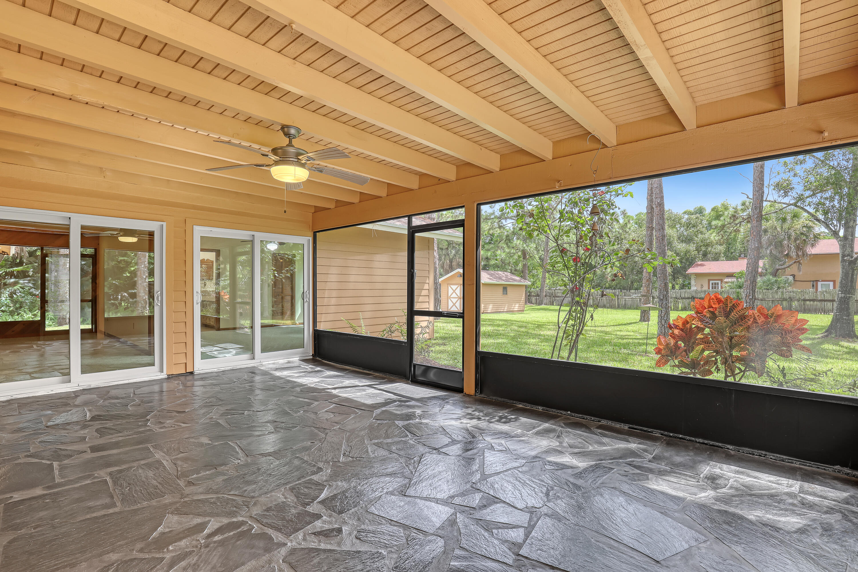 17212 130th Avenue N Property Photo 15