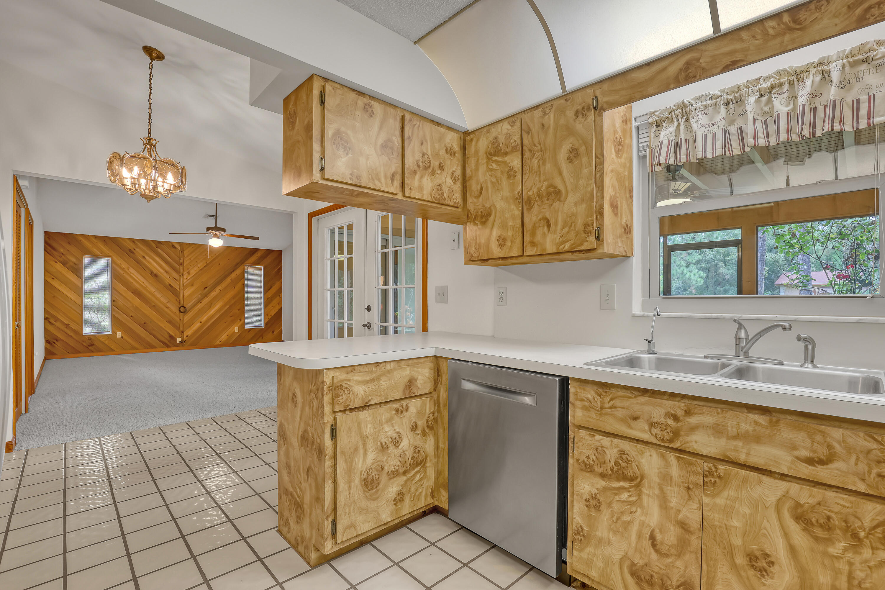 17212 130th Avenue N Property Photo 21