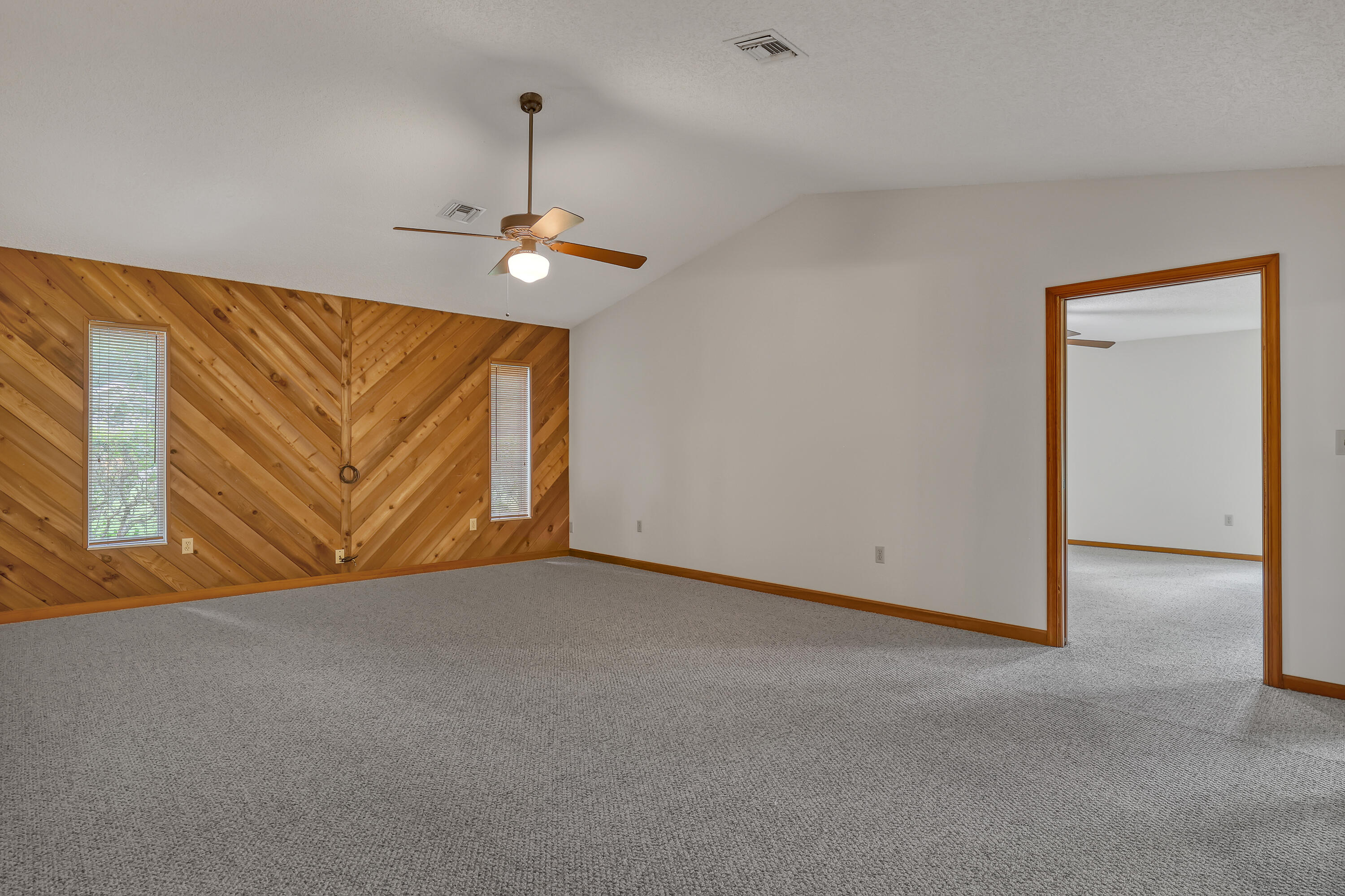 17212 130th Avenue N Property Photo 25