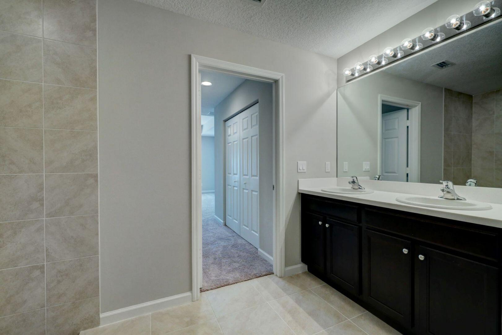 1913 Sw Swift Avenue Property Photo 21