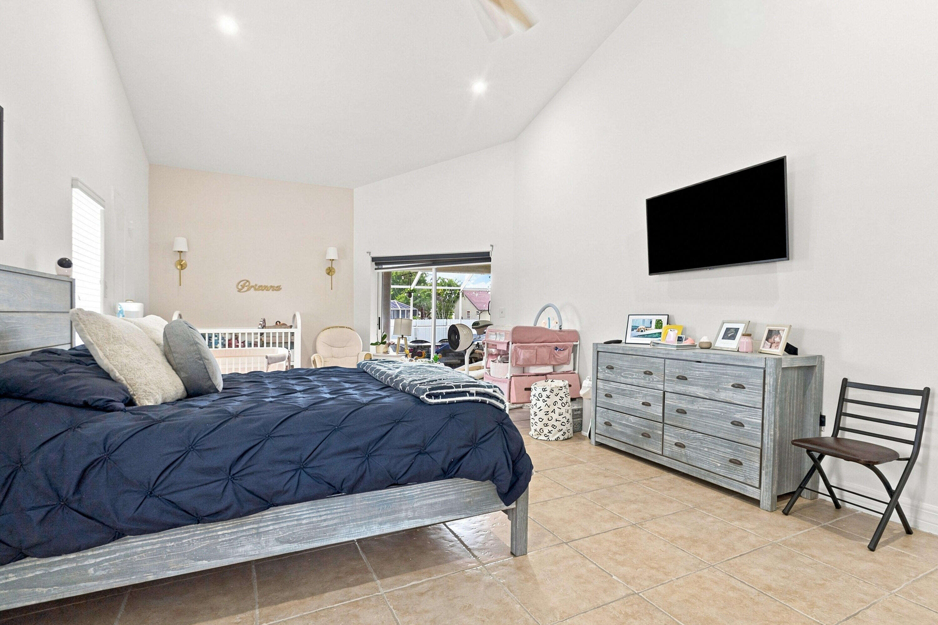 680 Manhattan Street E Property Photo 20