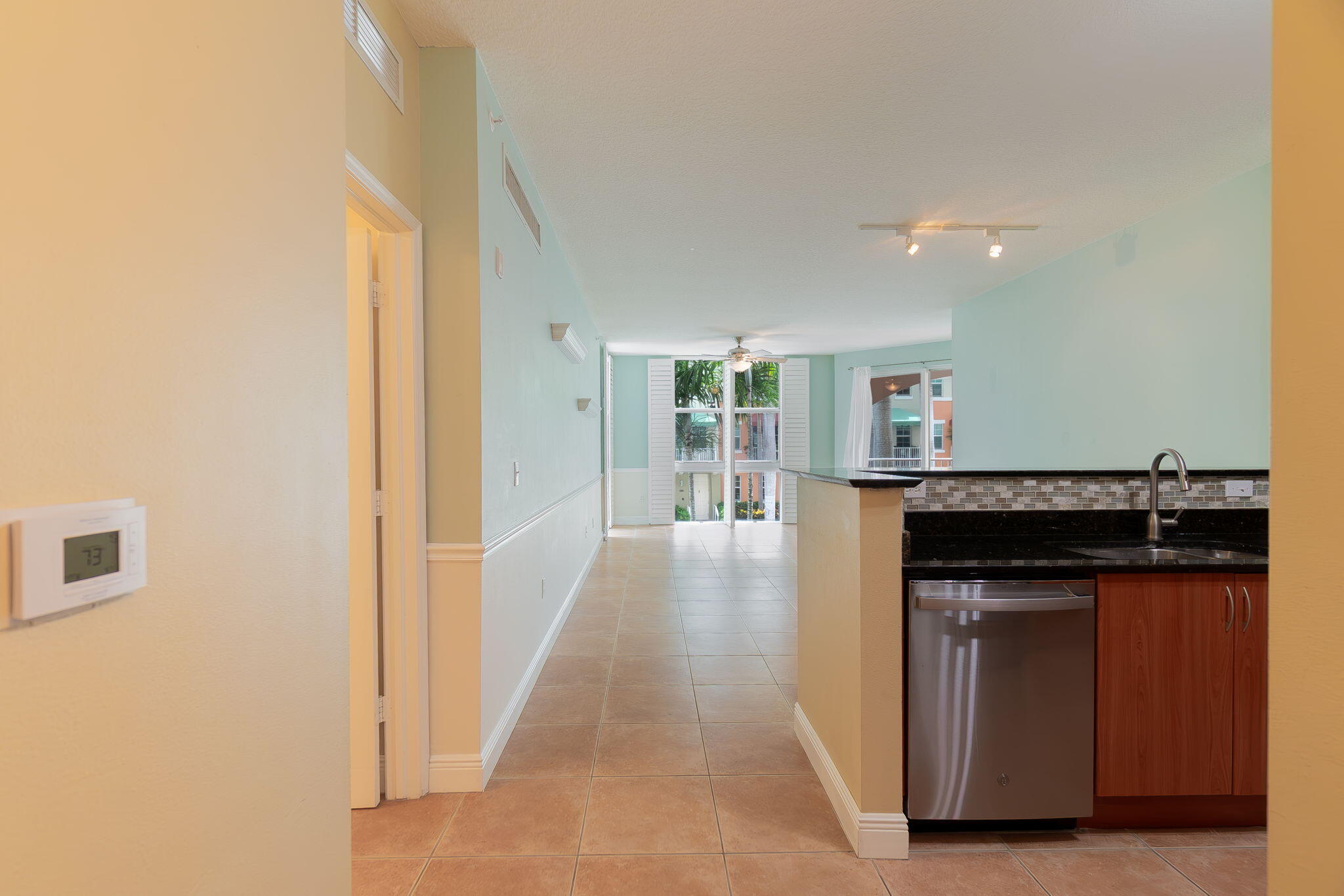 804 E Windward Way 211 Property Photo 3