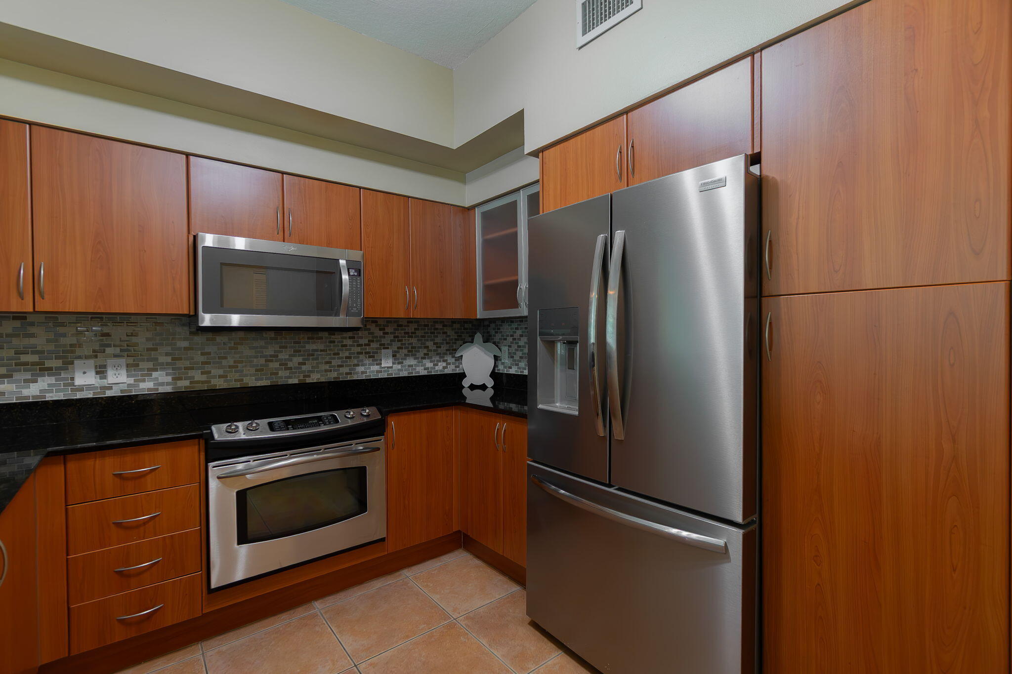 804 E Windward Way 211 Property Photo 15