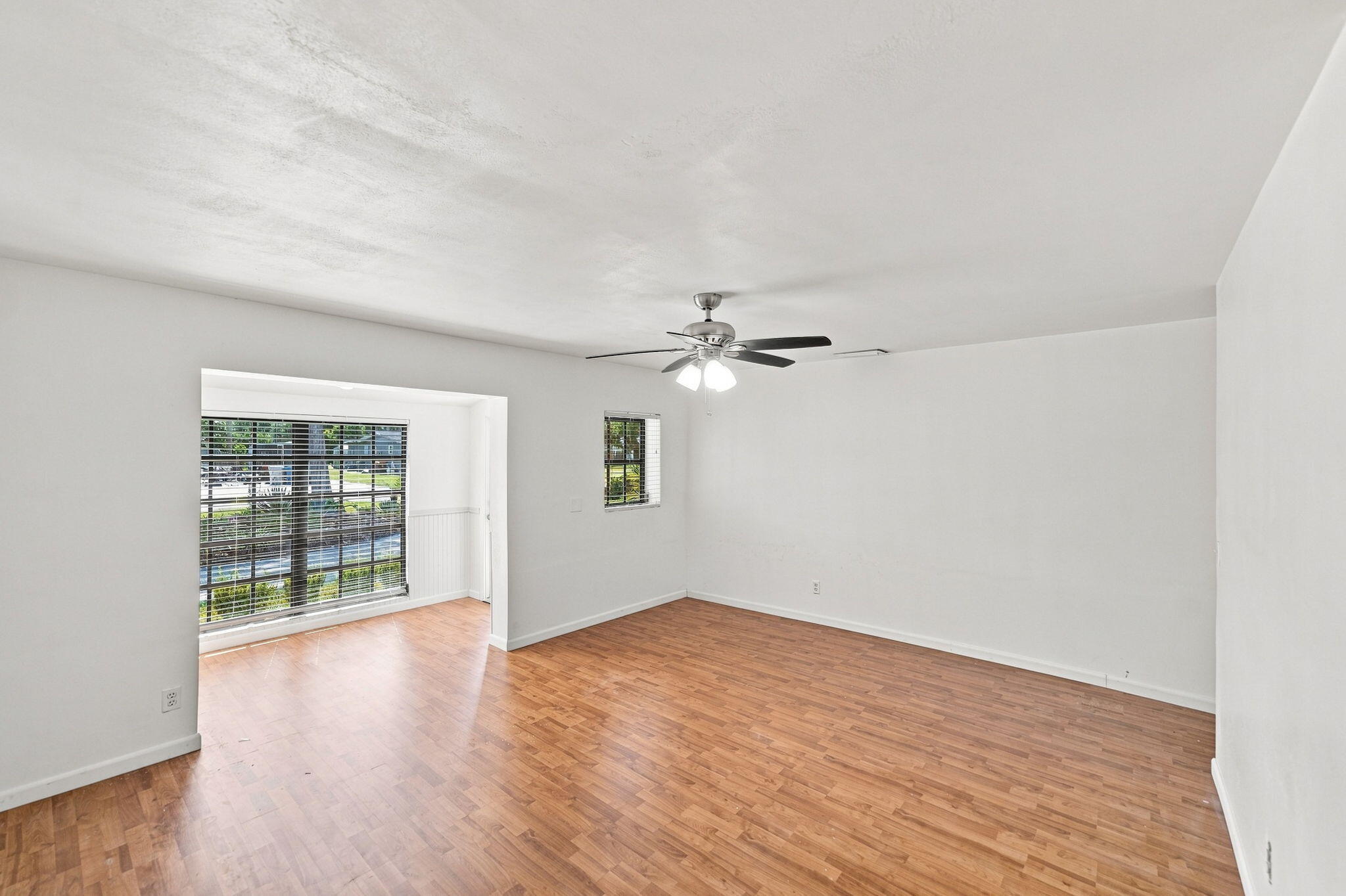 875 28th Avenue Property Photo 9