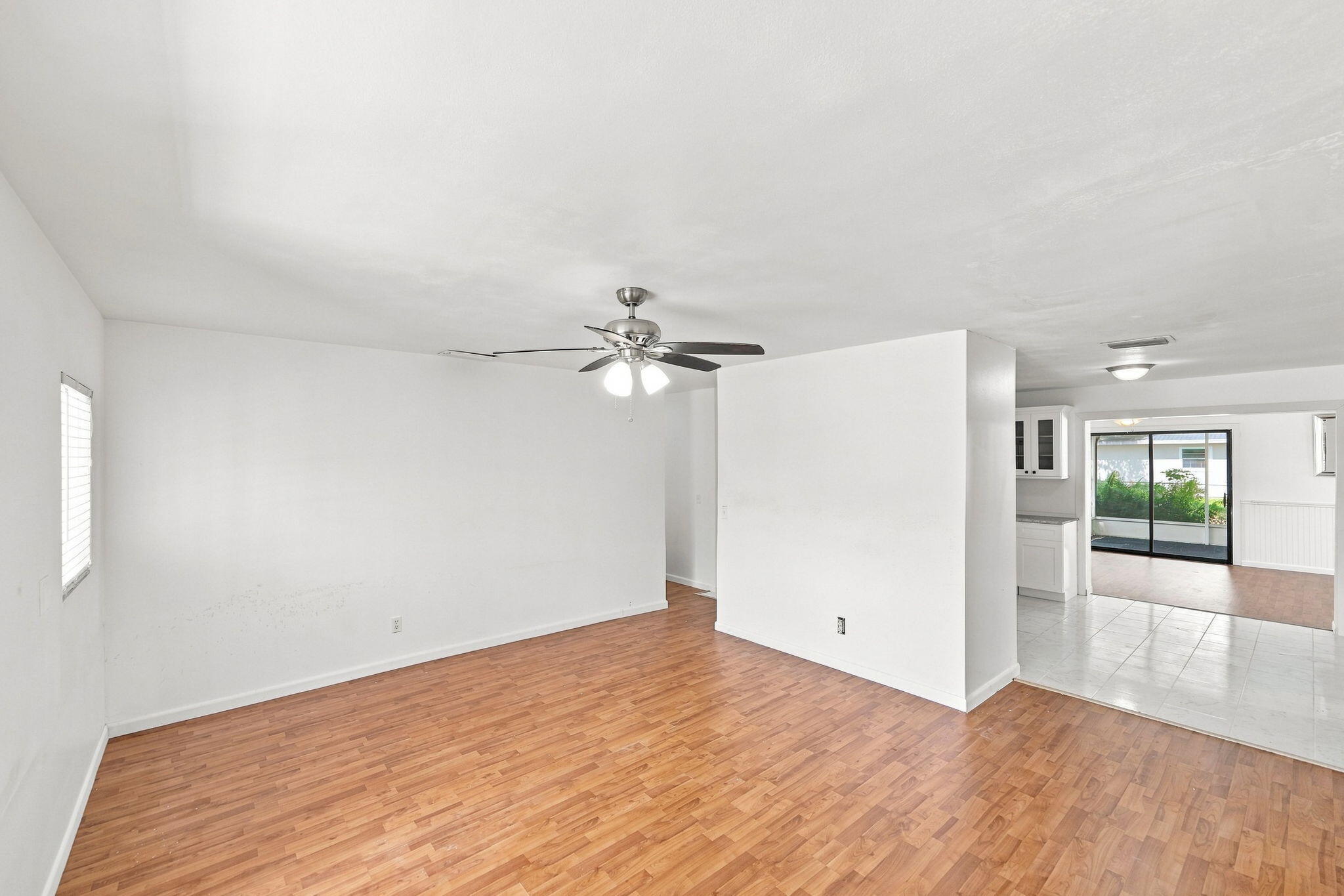 875 28th Avenue Property Photo 11
