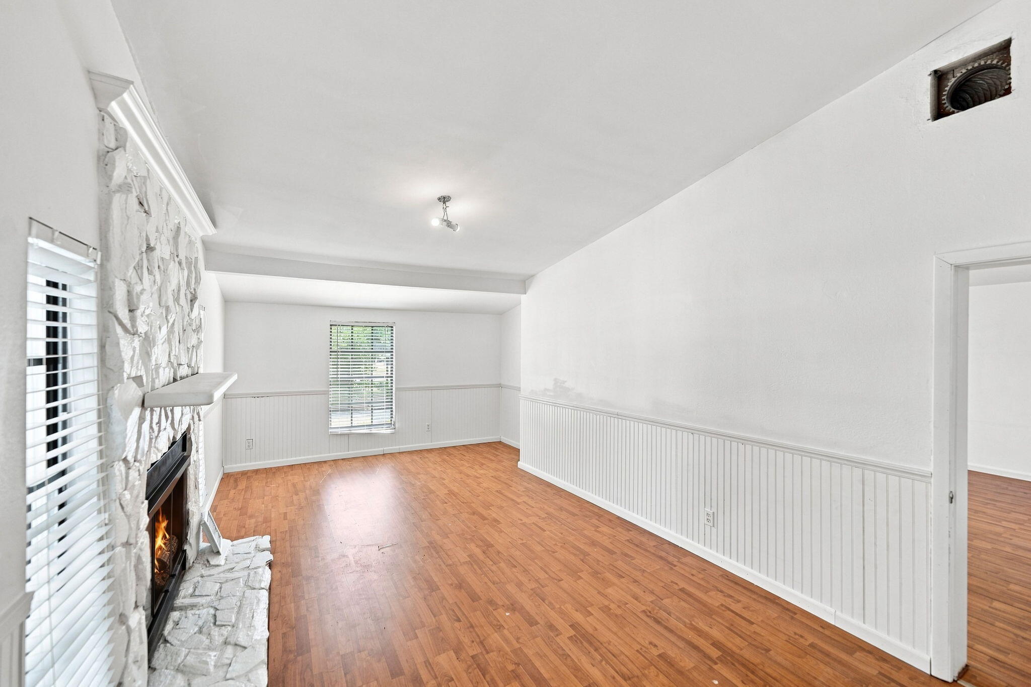 875 28th Avenue Property Photo 20
