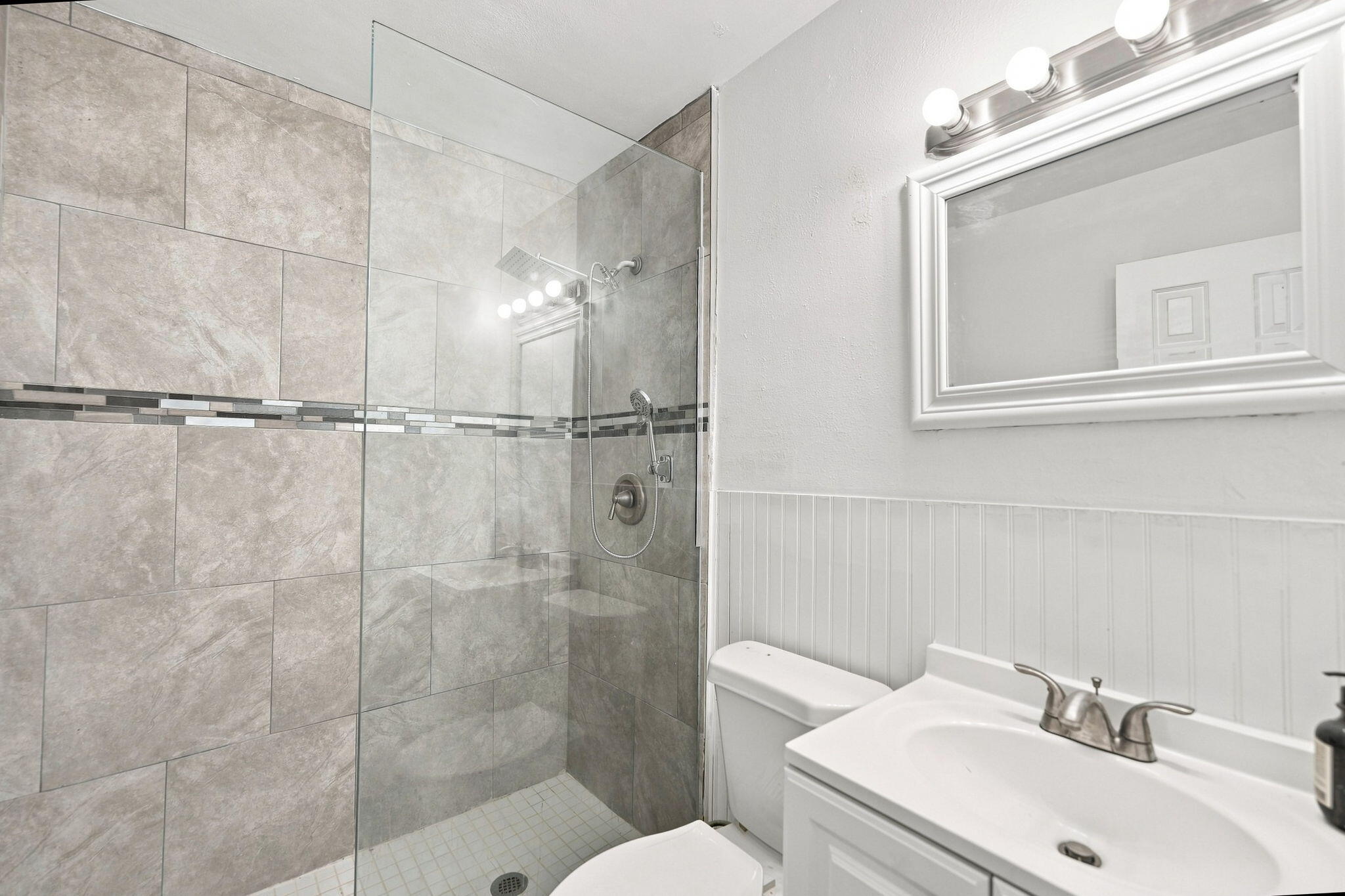 875 28th Avenue Property Photo 25