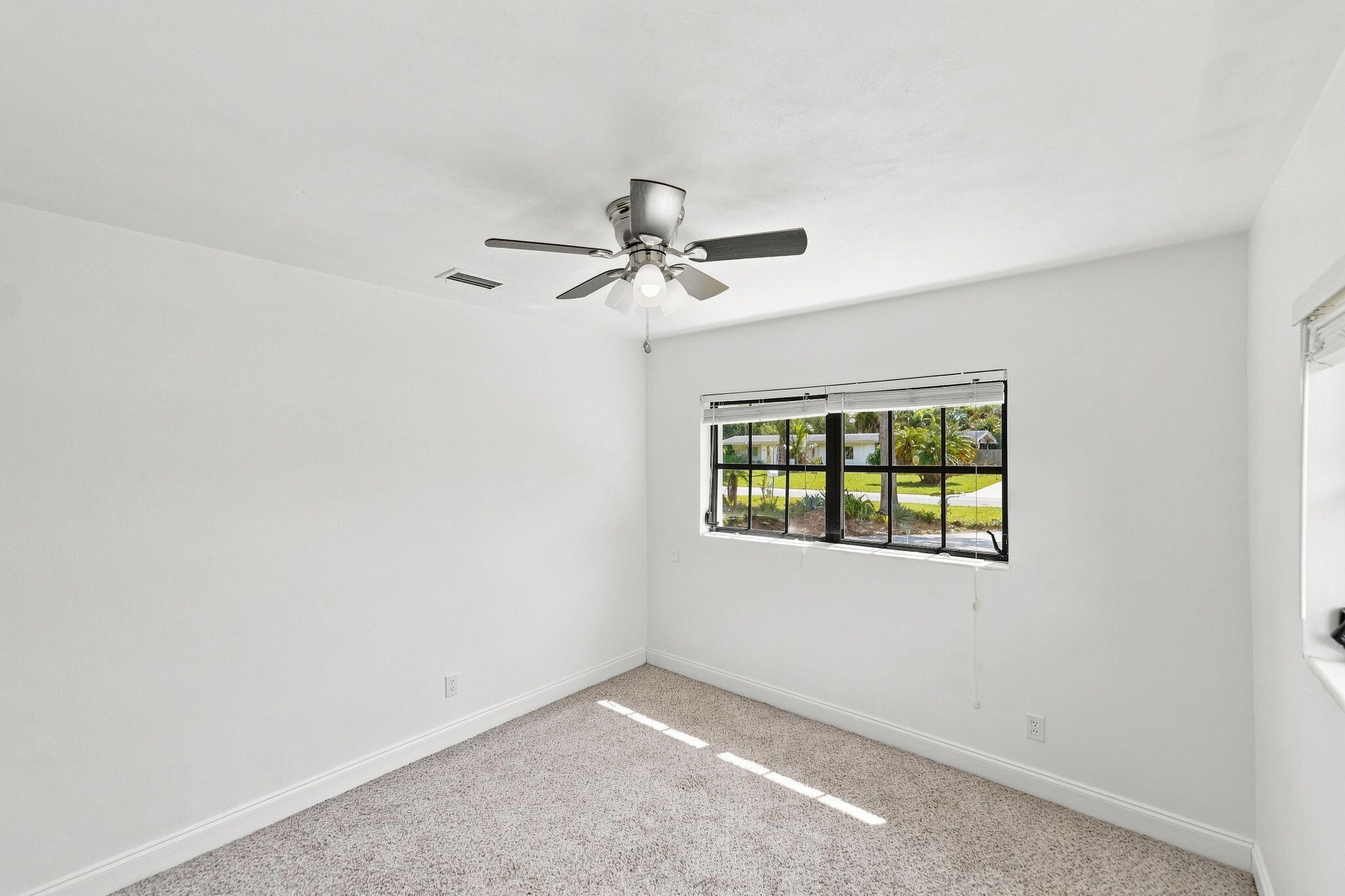 875 28th Avenue Property Photo 33