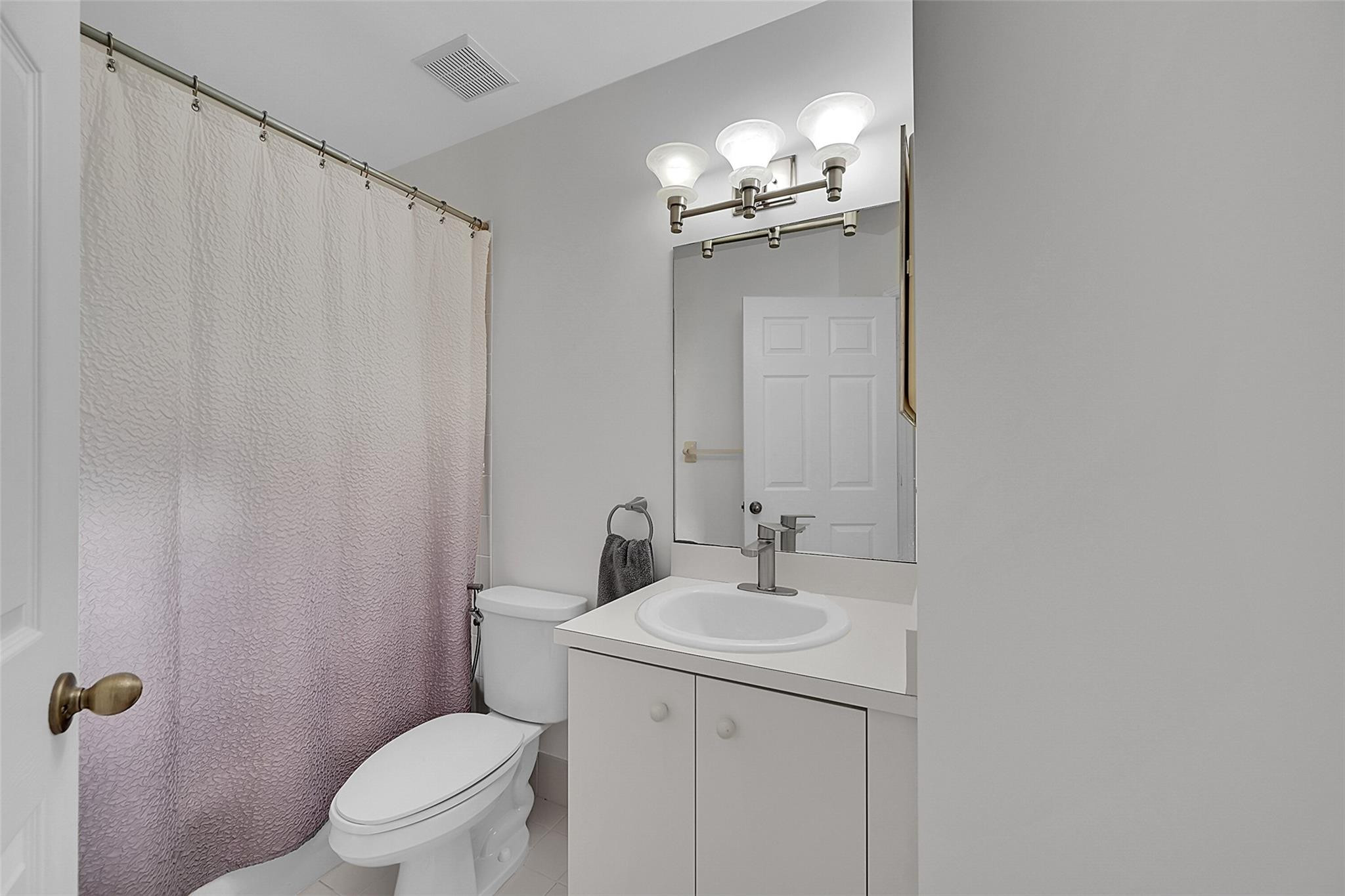 5361 Nw 90th Avenue Property Photo 15