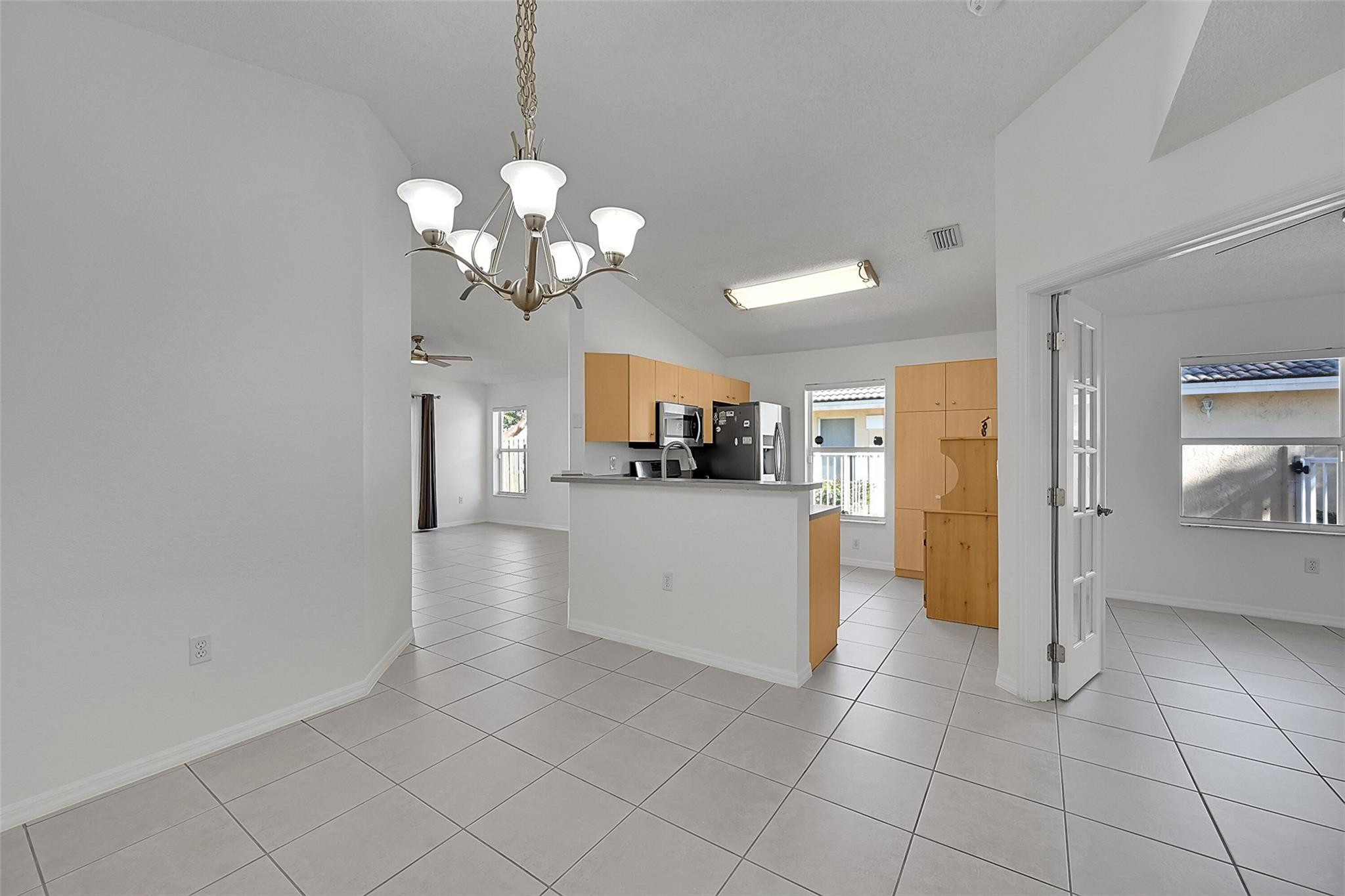 5361 Nw 90th Avenue Property Photo 25