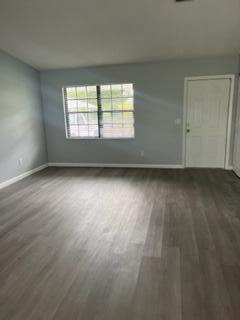 2556 Se Hallahan Street Property Photo 2