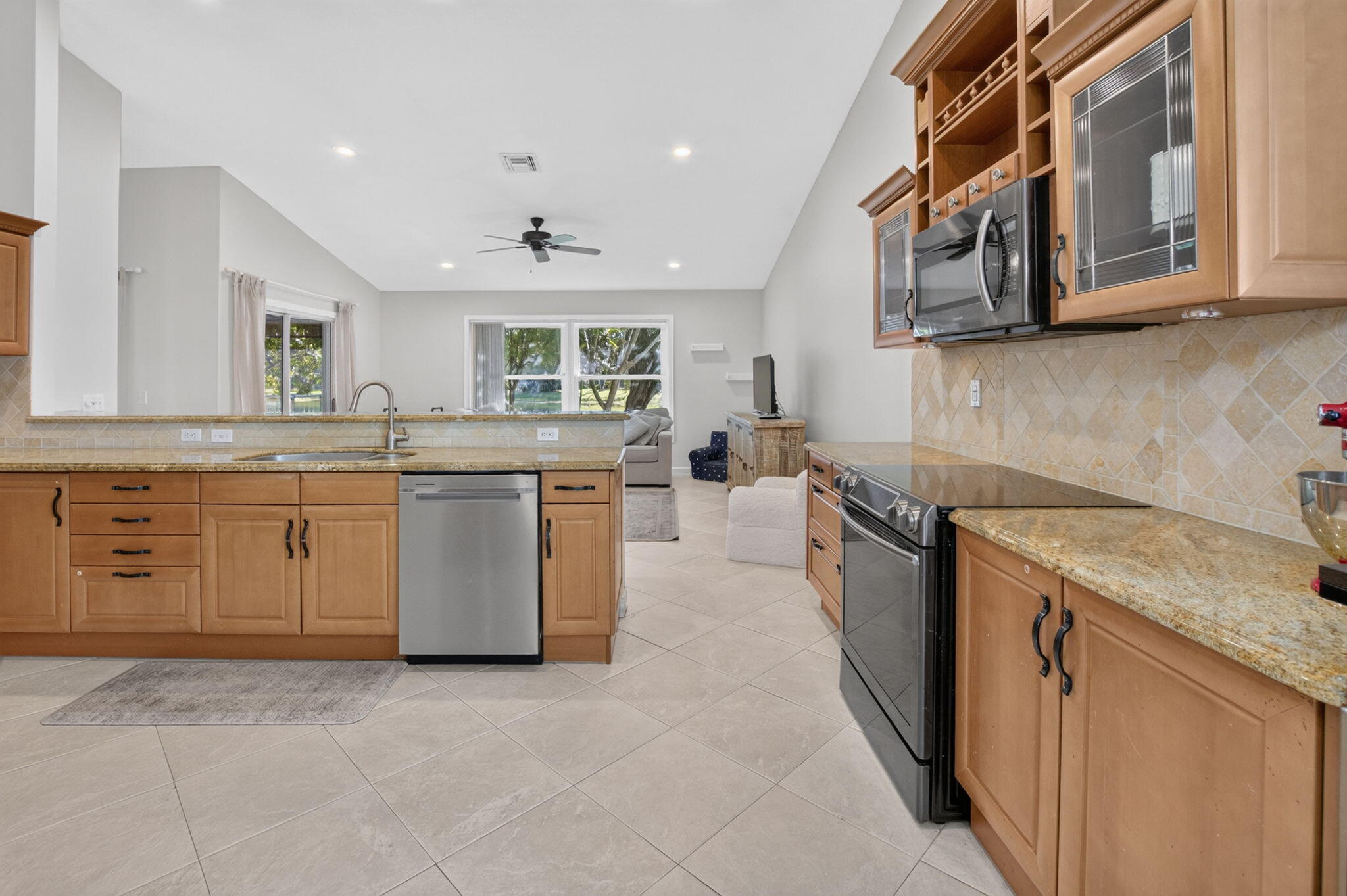 5756 Descartes Circle Property Photo 21