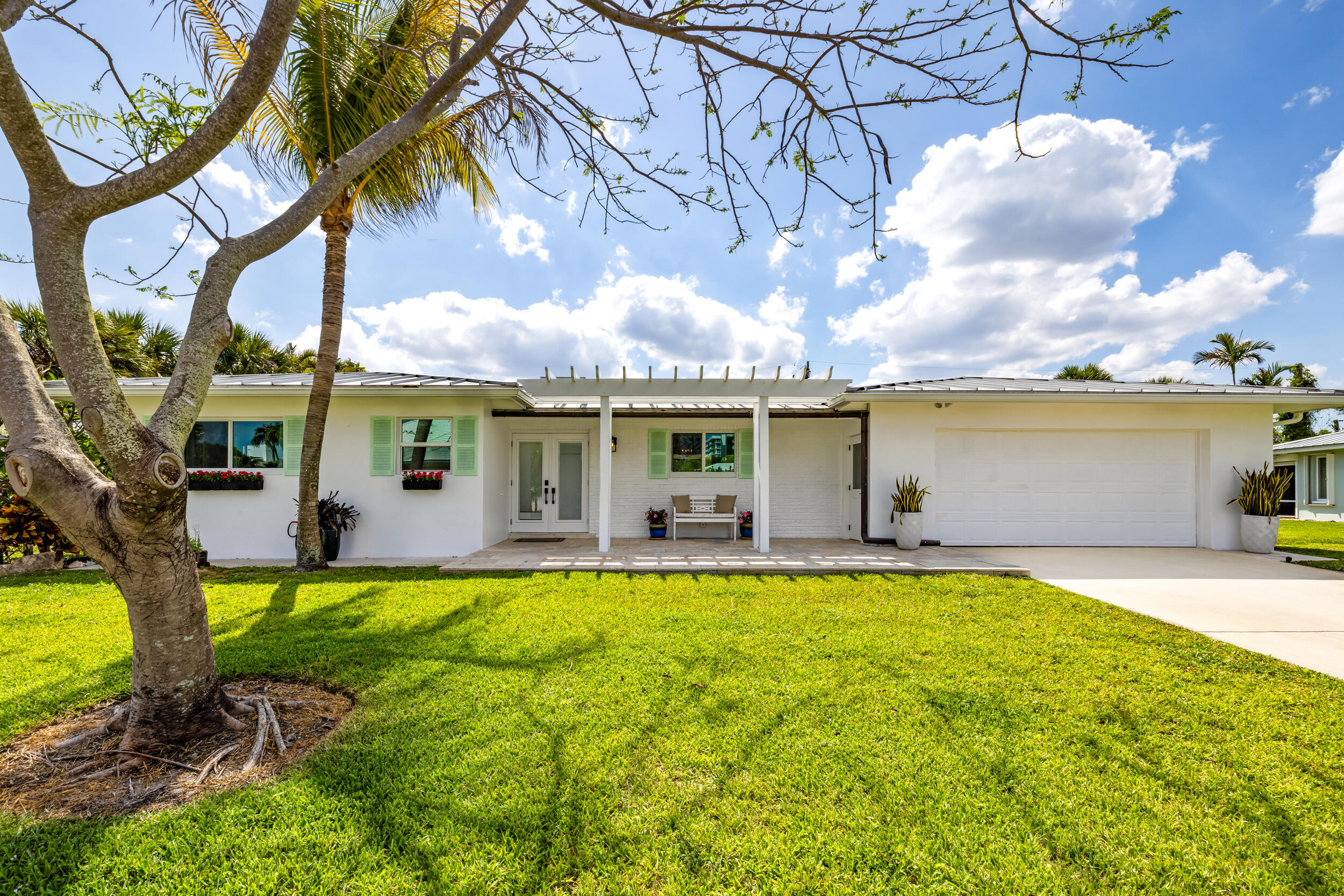 461 Apollo Drive Property Photo 1