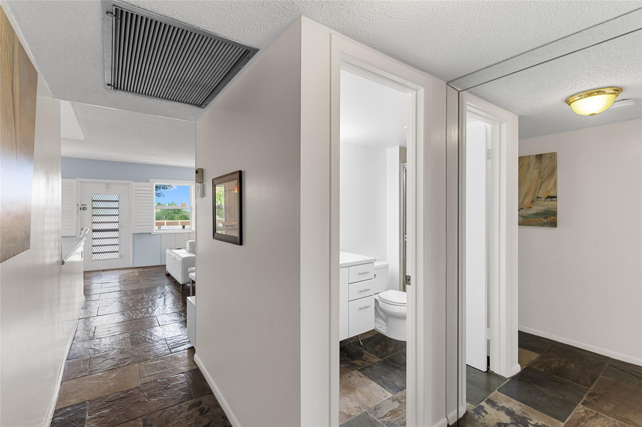4044 Ventnor O Property Photo 10