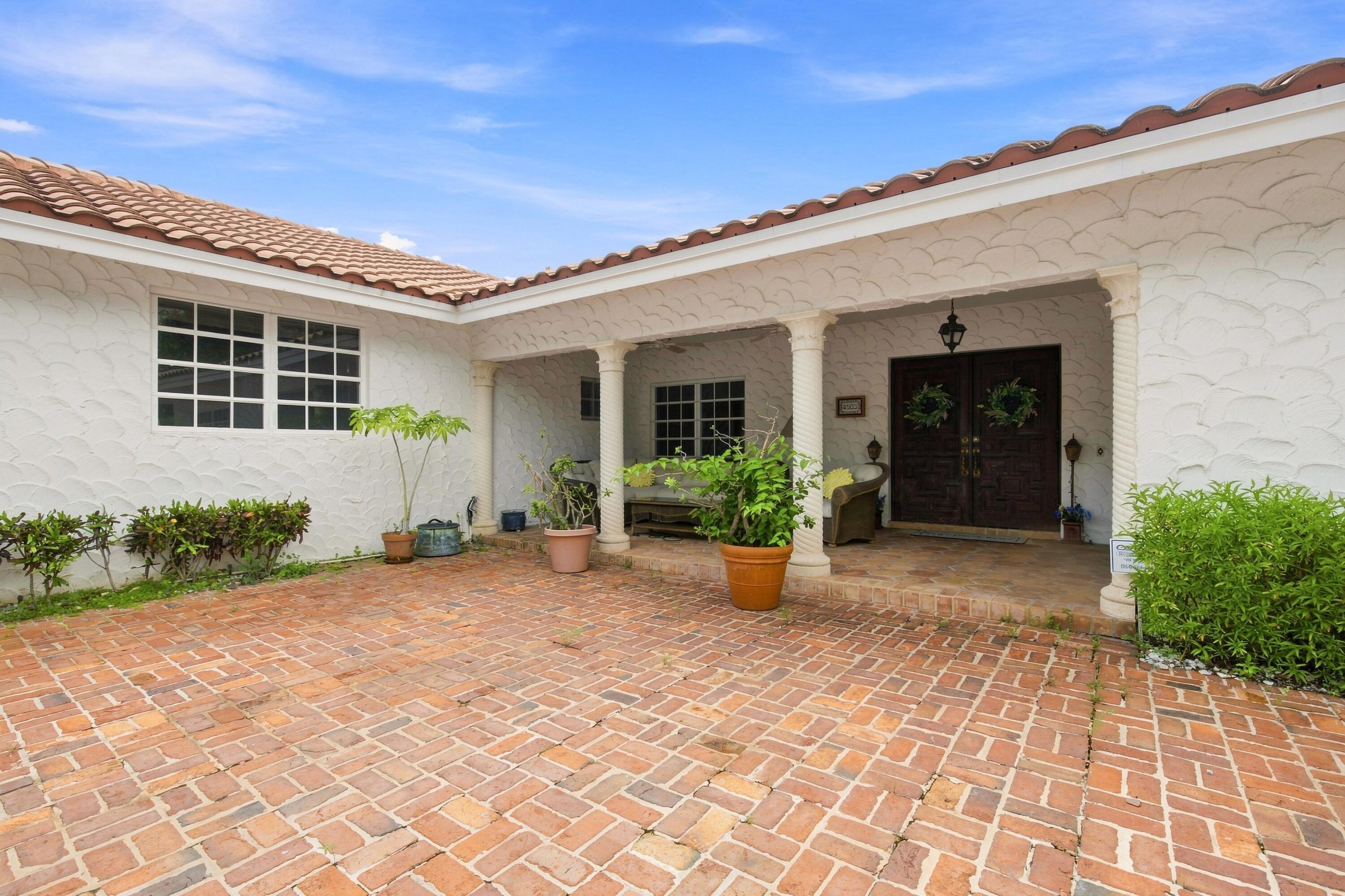 4903 Woodlands Boulevard Property Photo 6