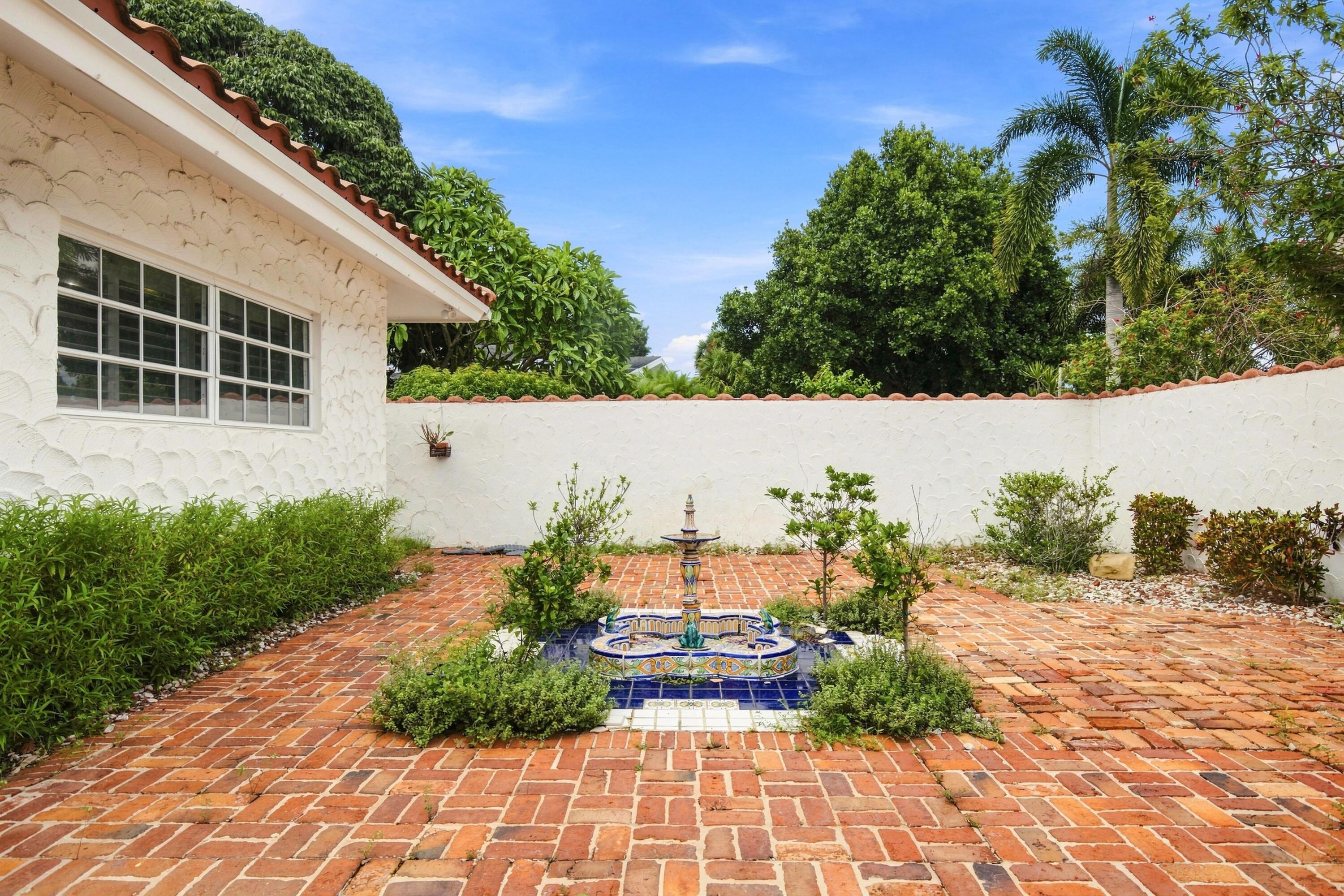 4903 Woodlands Boulevard Property Photo 7
