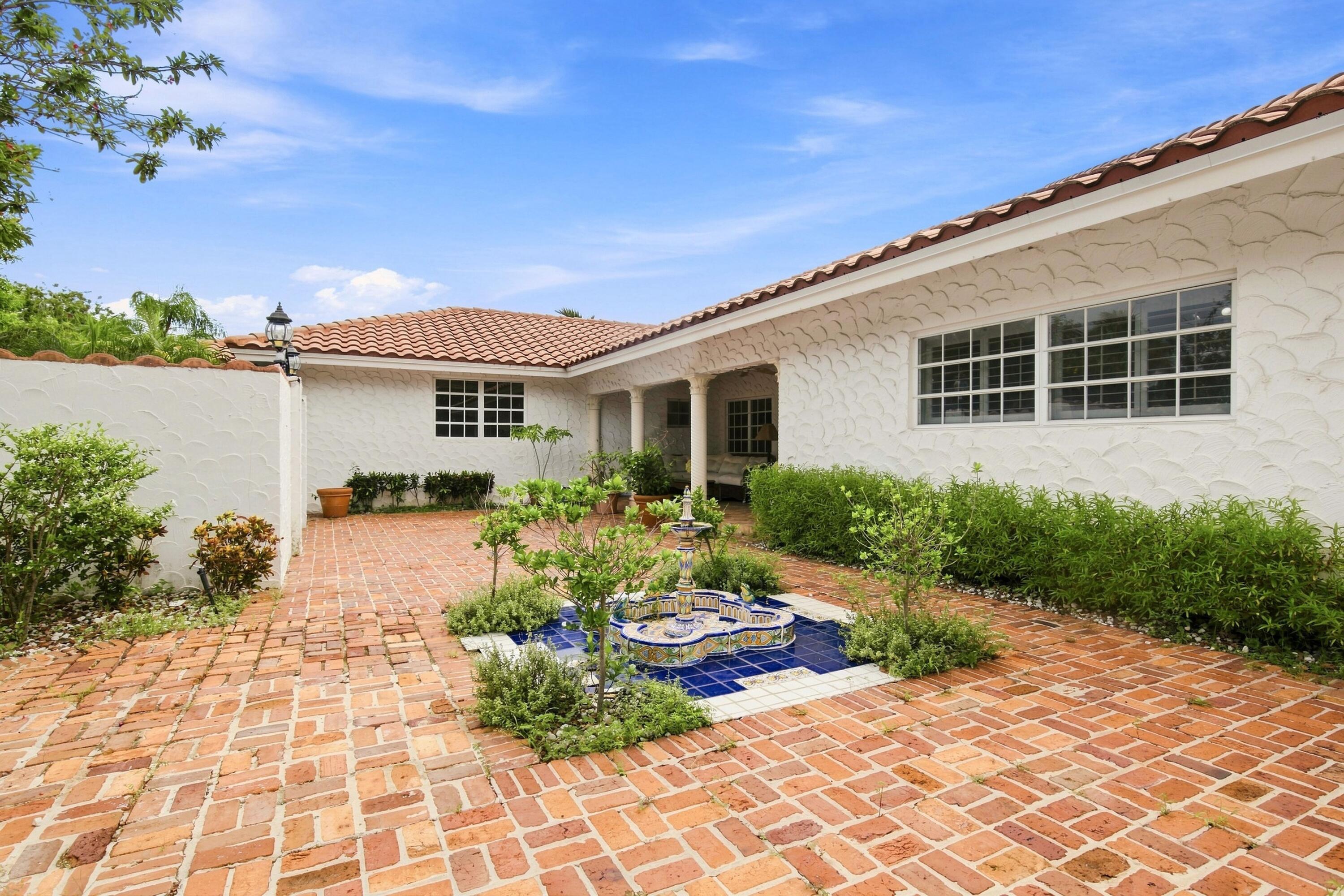4903 Woodlands Boulevard Property Photo 8