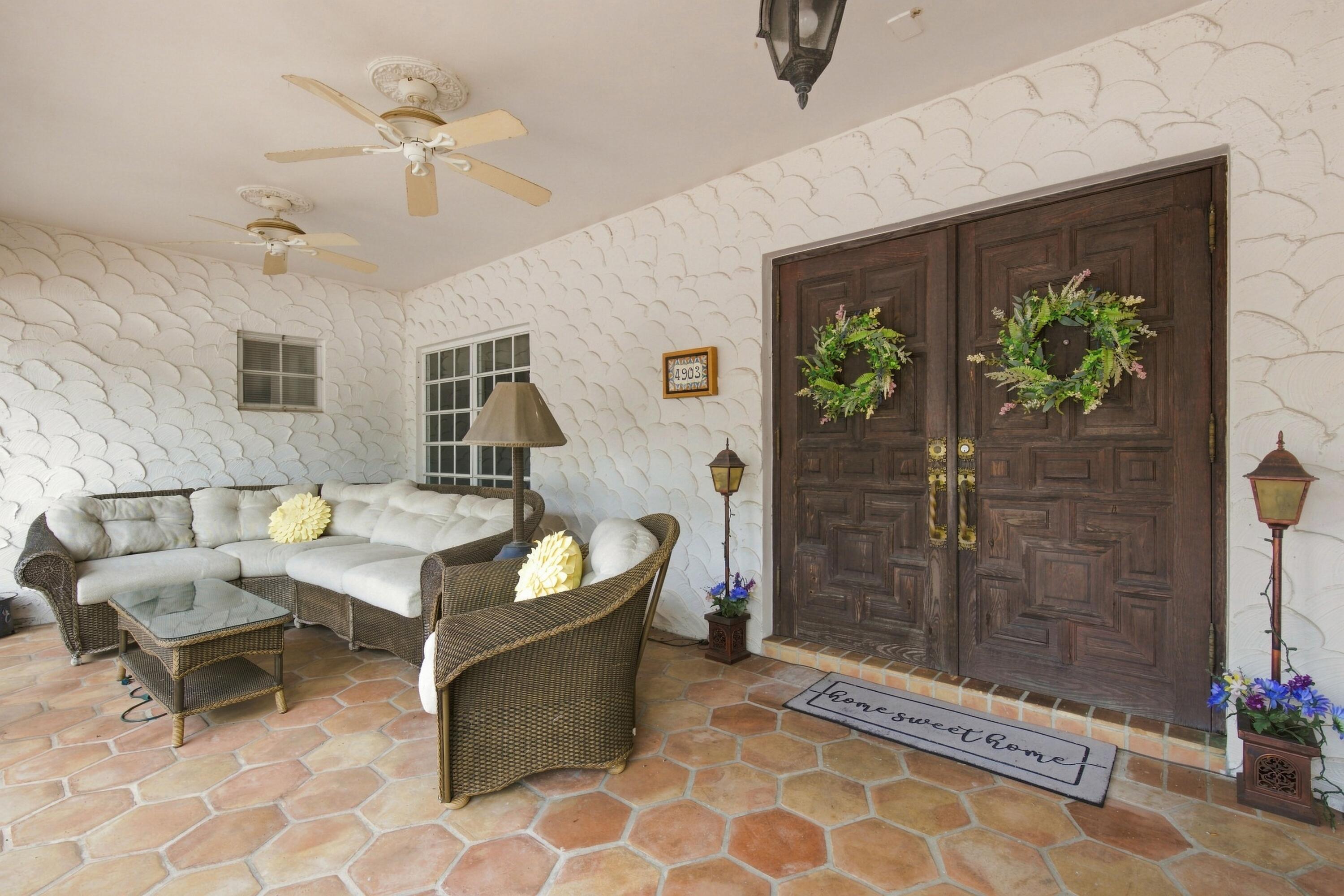 4903 Woodlands Boulevard Property Photo 9