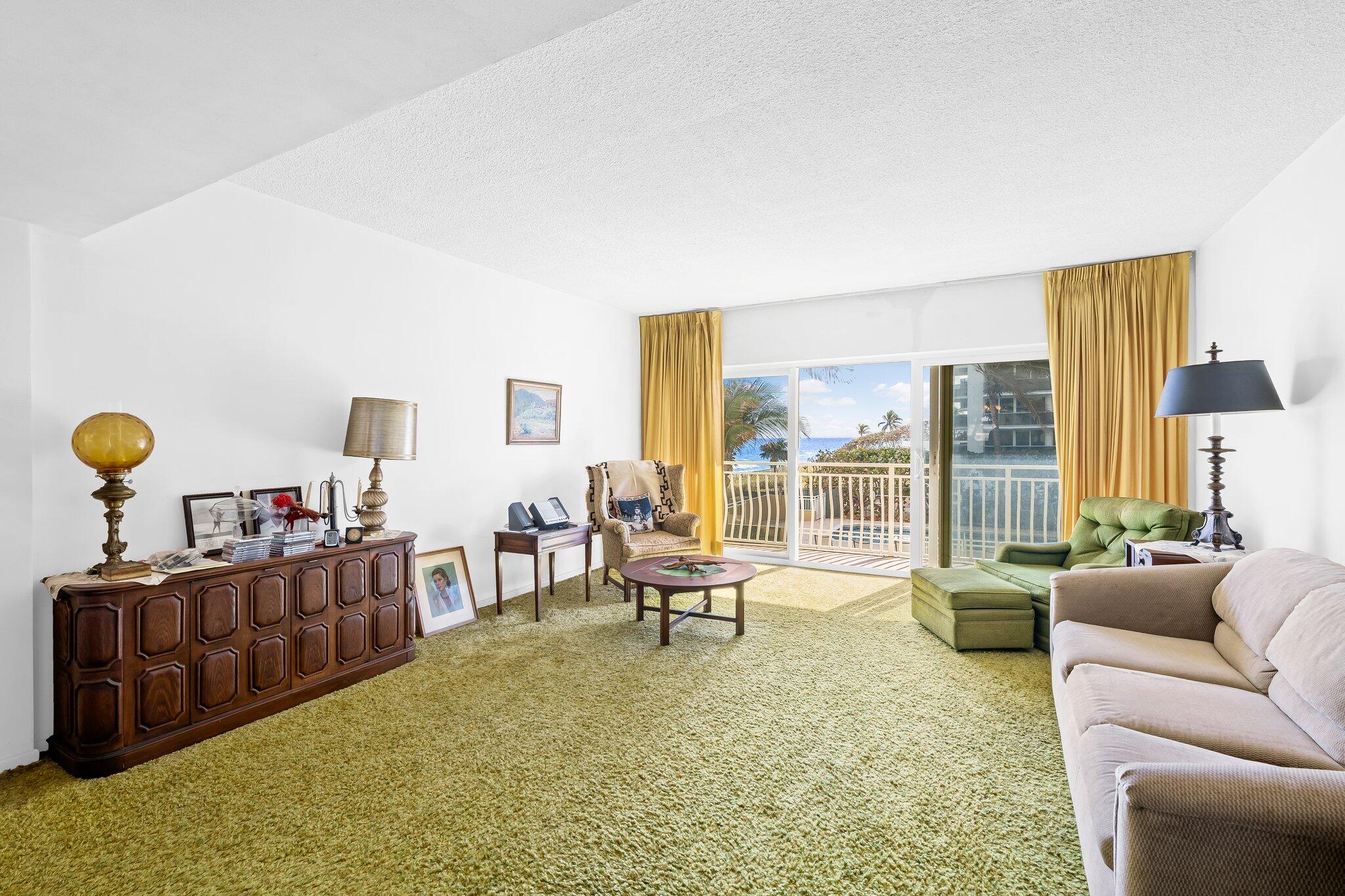 310 S Ocean Boulevard 2040 Property Photo 3