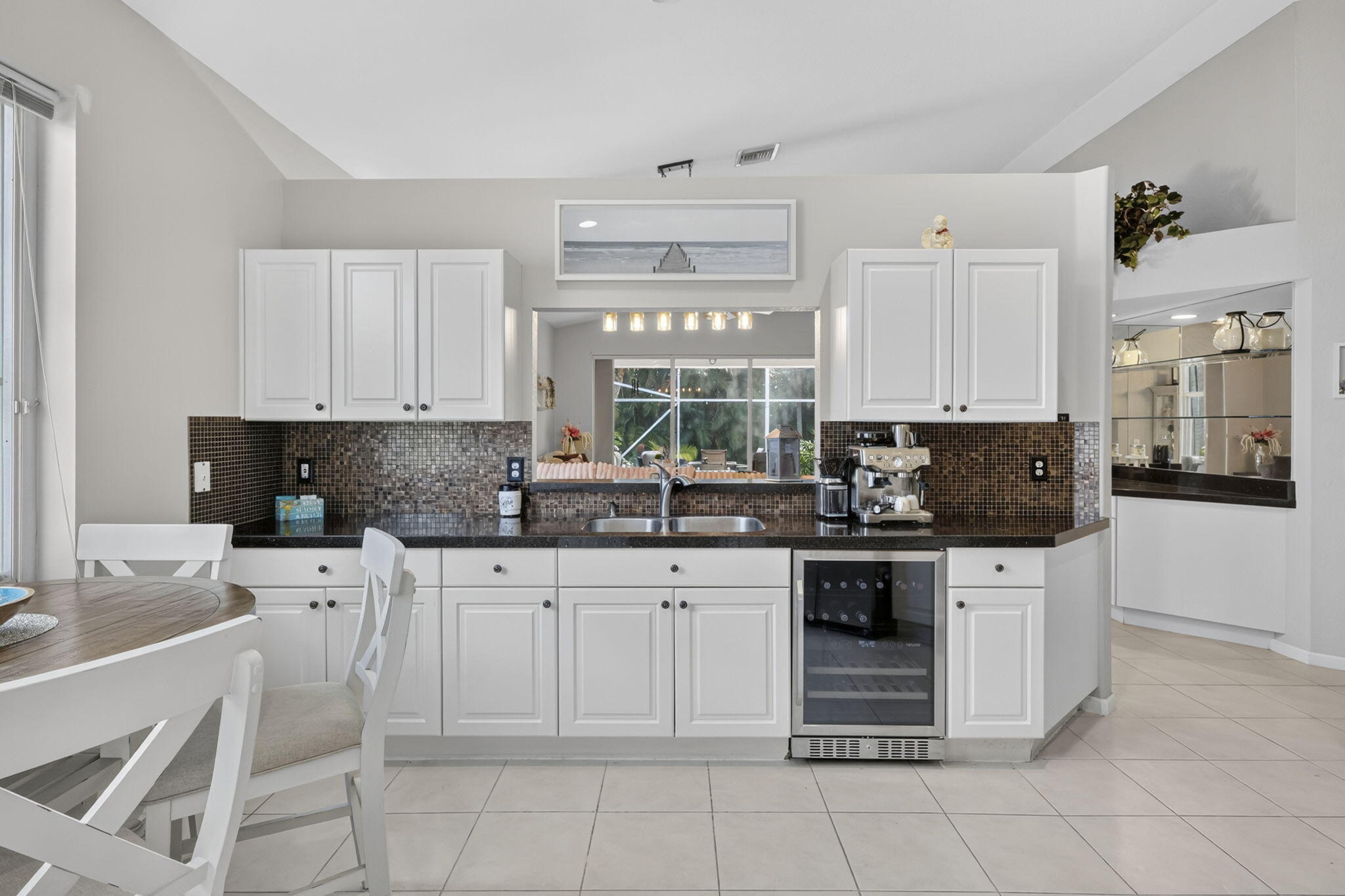 9106 Bay Point Circle Property Photo 15